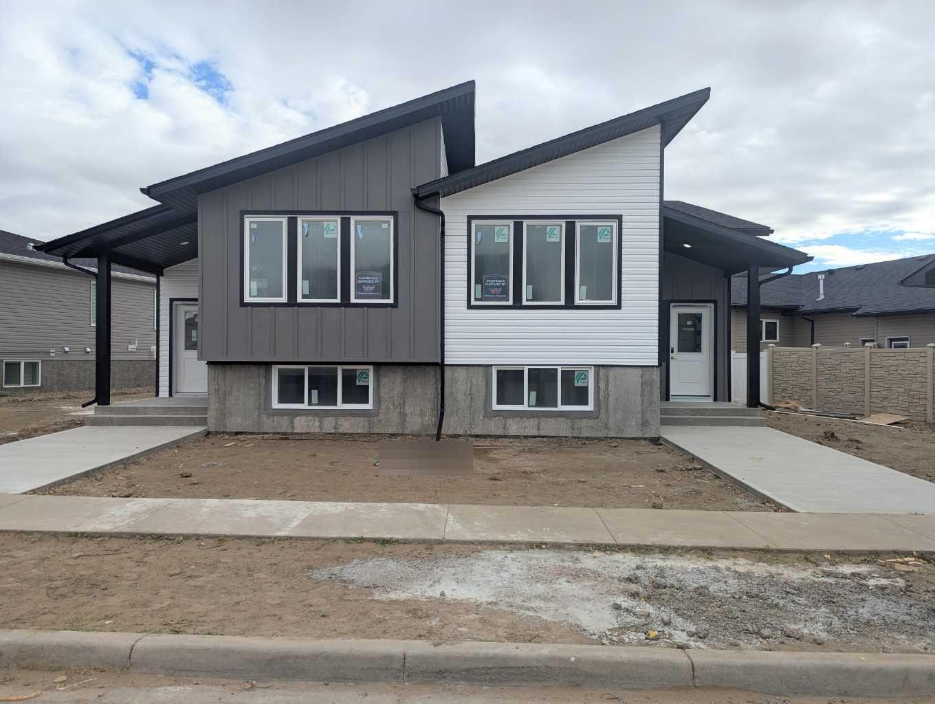 61 Somerside Gate SE, Medicine Hat, AB T1B 0M3