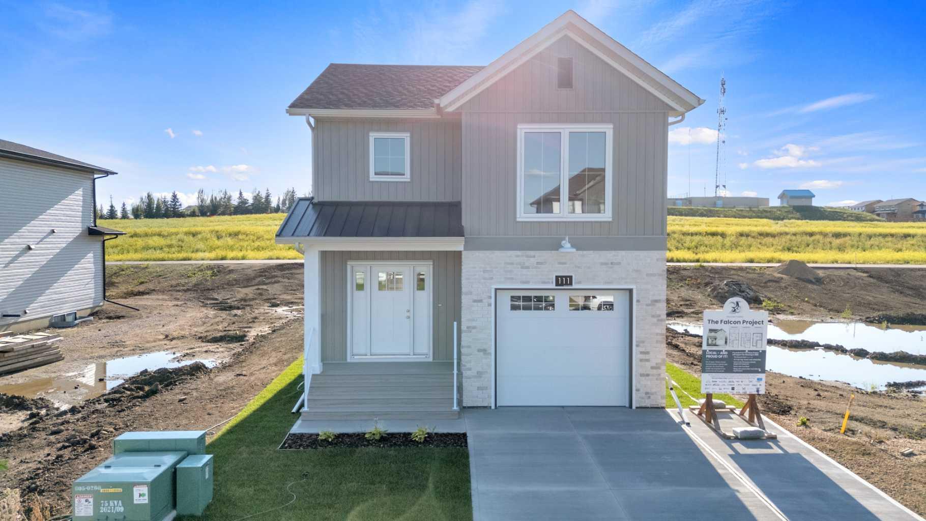 130 Norseman Close, Penhold, AB T0M 1R0