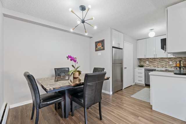 3809 45 Street Sw Unit 137, Calgary, AB T3E 3H4