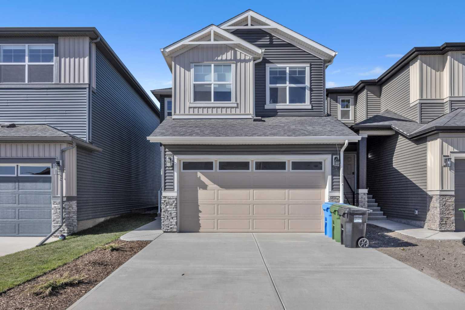289 Corner Glen Way NE, Calgary, AB T3N 2P2