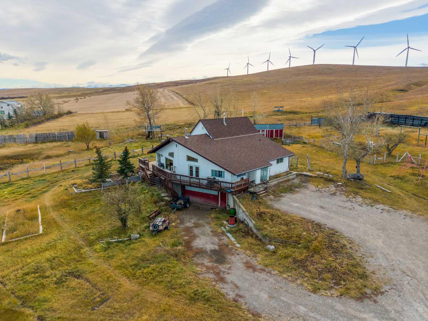 1411 Twp Rd 7-3 Road, Rural Pincher Creek No. 9 M.d. Of, AB T0K 1W0