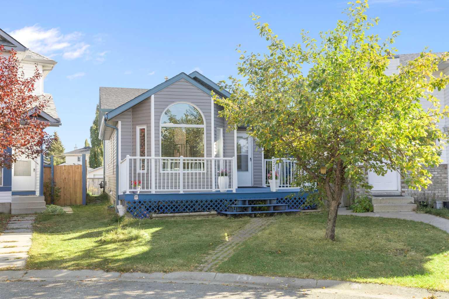 331 Coverdale Ct NE, Calgary, AB T3K 4J8