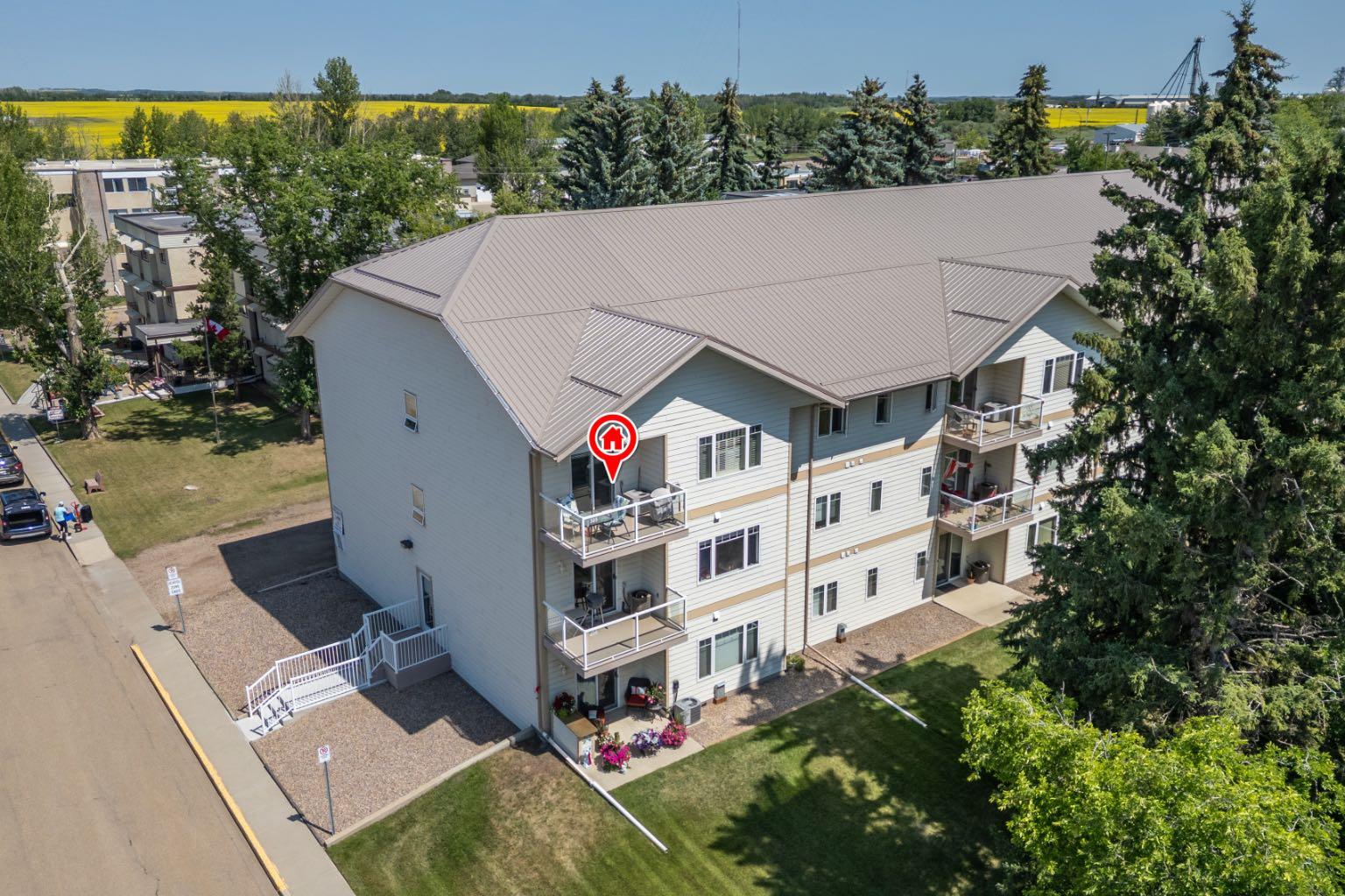 , Stettler, AB T4K 0A2