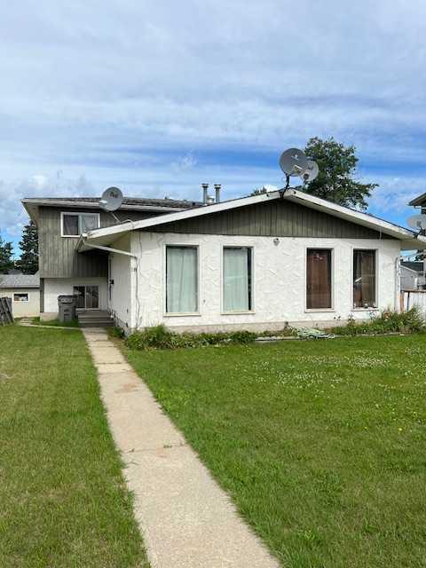 18 18 A Whitecourt Ave, Whitecourt, AB T7S 1H1