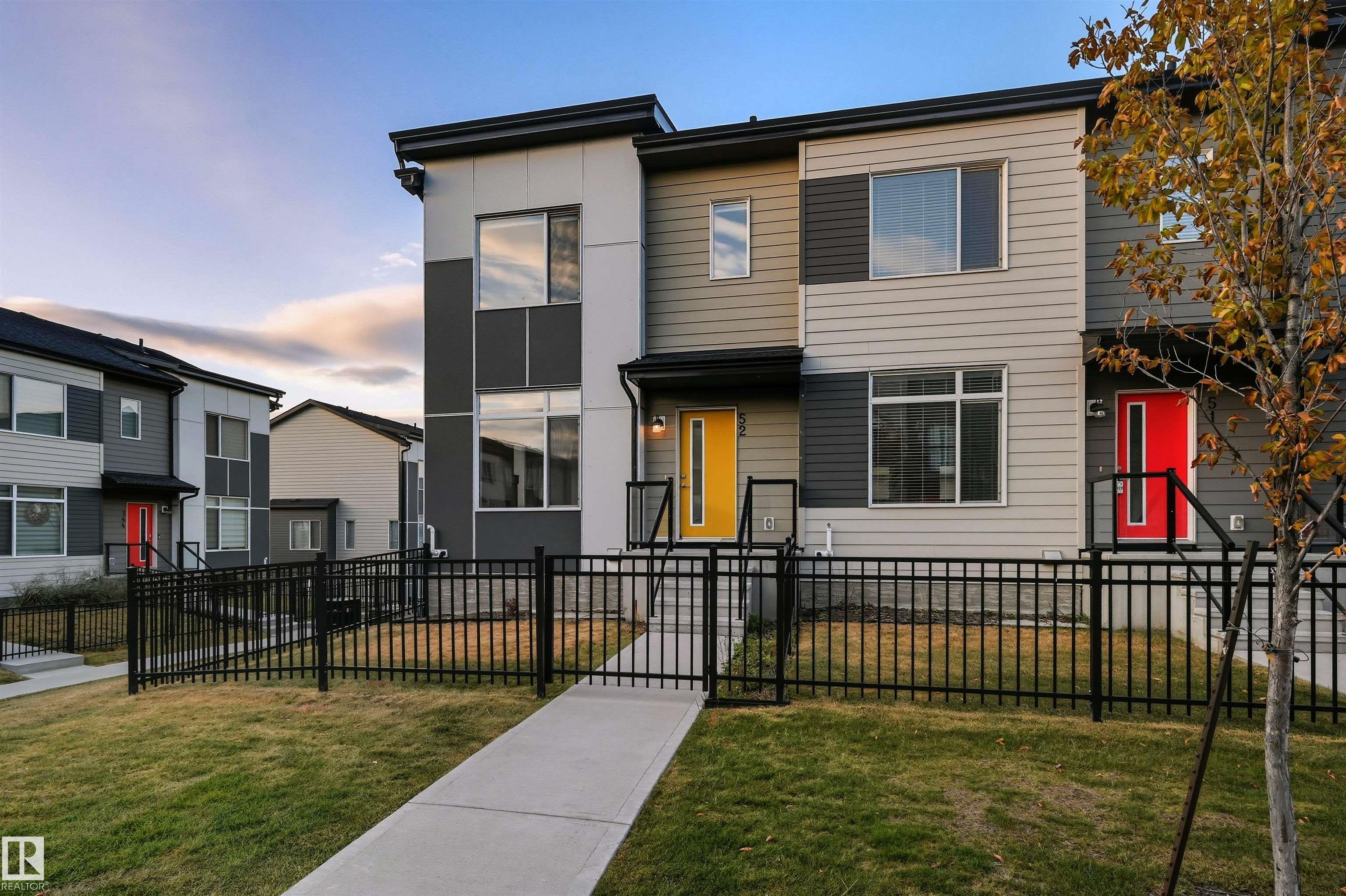 804 Welsh Drive South West #52, Edmonton, AB T6X 1Y8