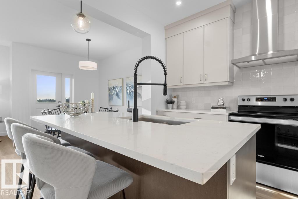 4809 Cawsey Tc Ter SW, Edmonton, AB T6W 5M7