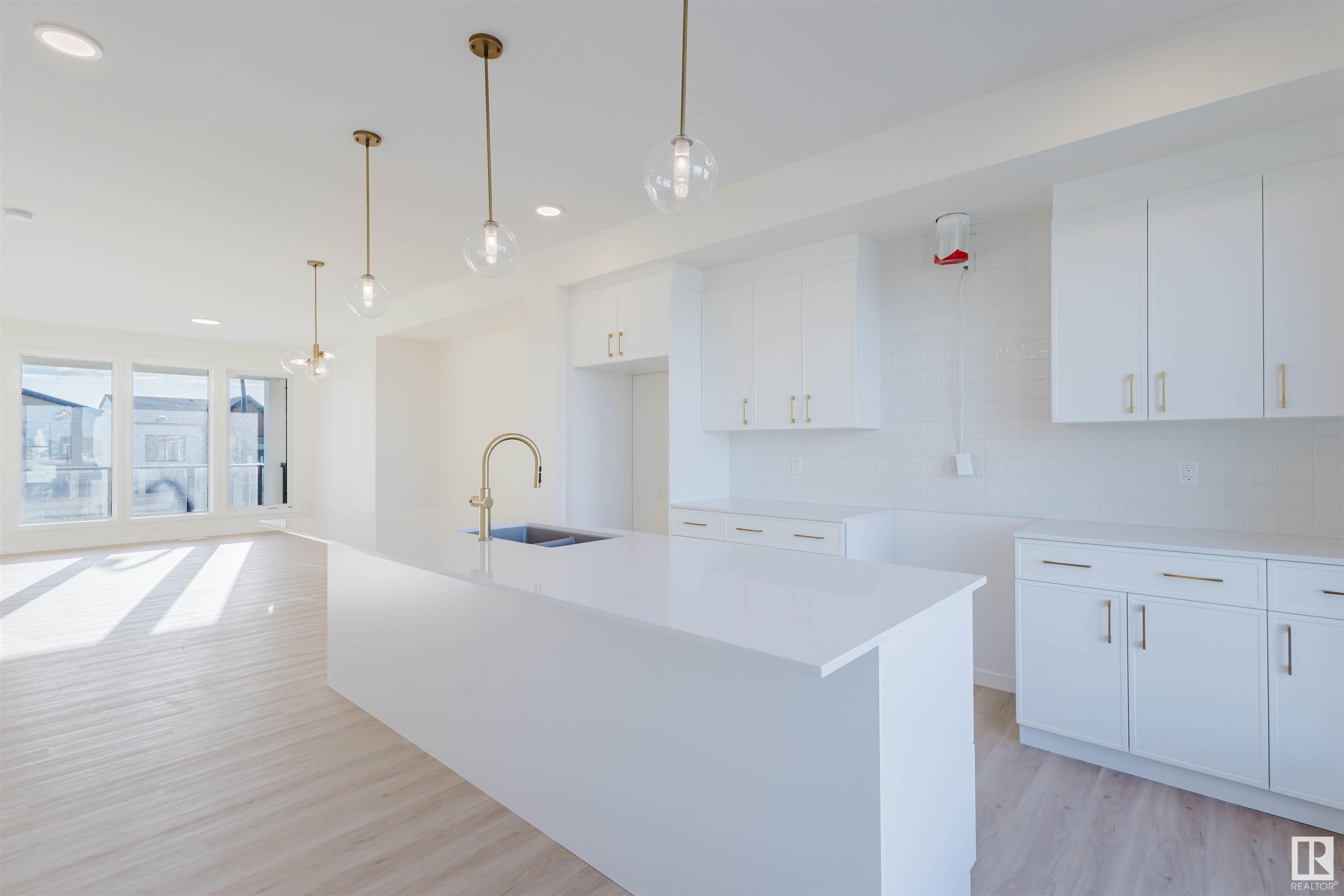 33 St Sw Unit 463 St, Edmonton, AB T6X 3C9