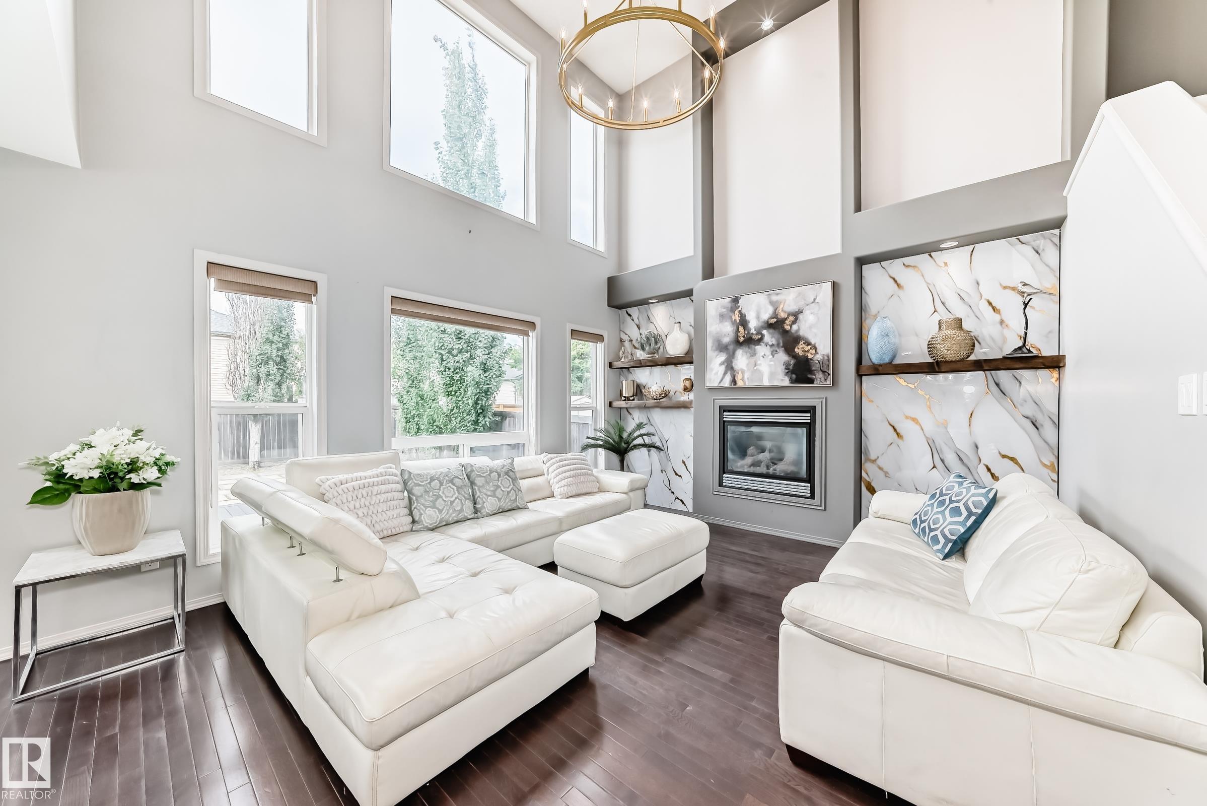 167 Av Nw Unit 11314 Ave #a, Edmonton, AB T5X 0A7