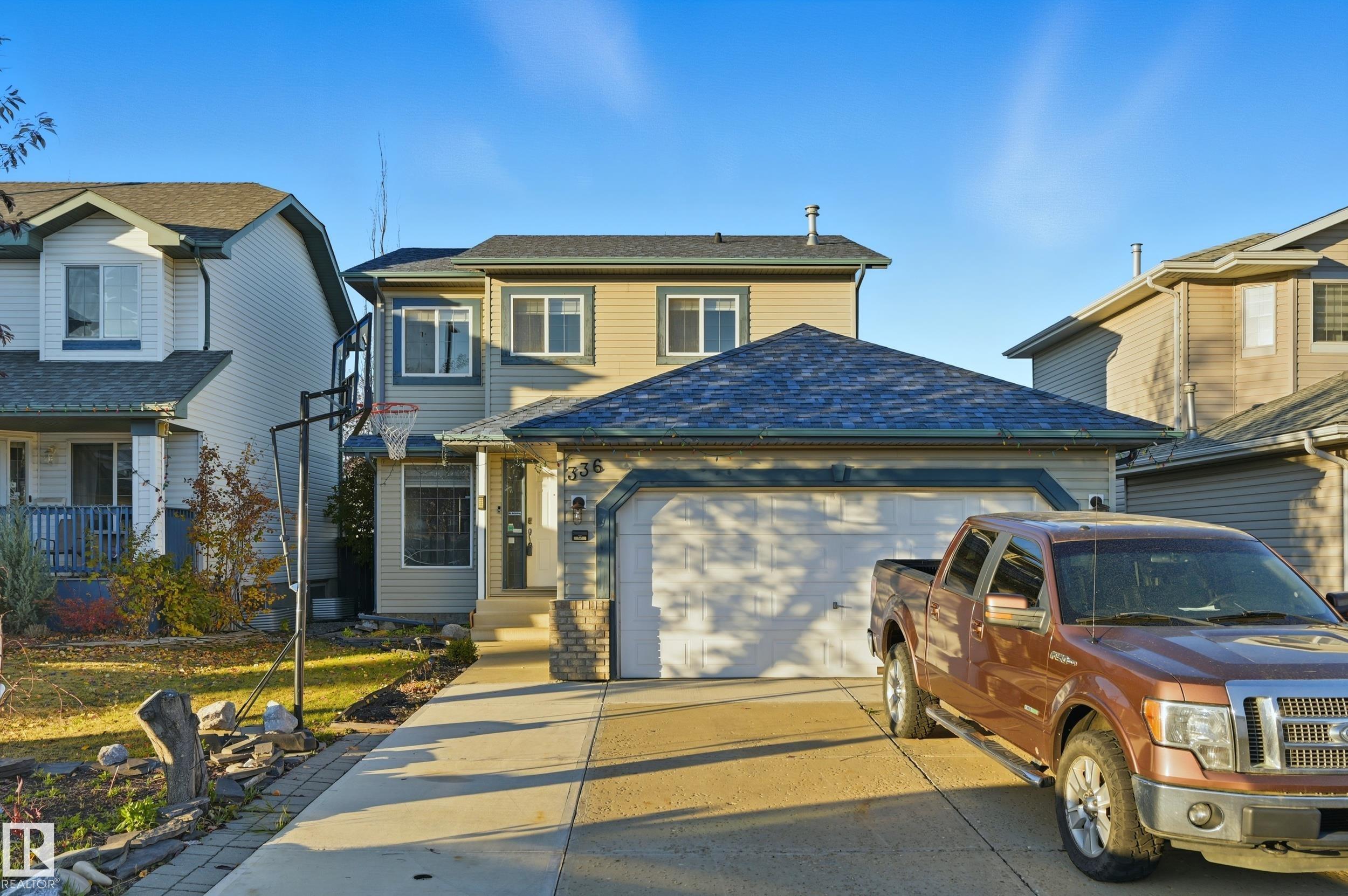 336 Wild Rose Way NW, Edmonton, AB T6T 1P3