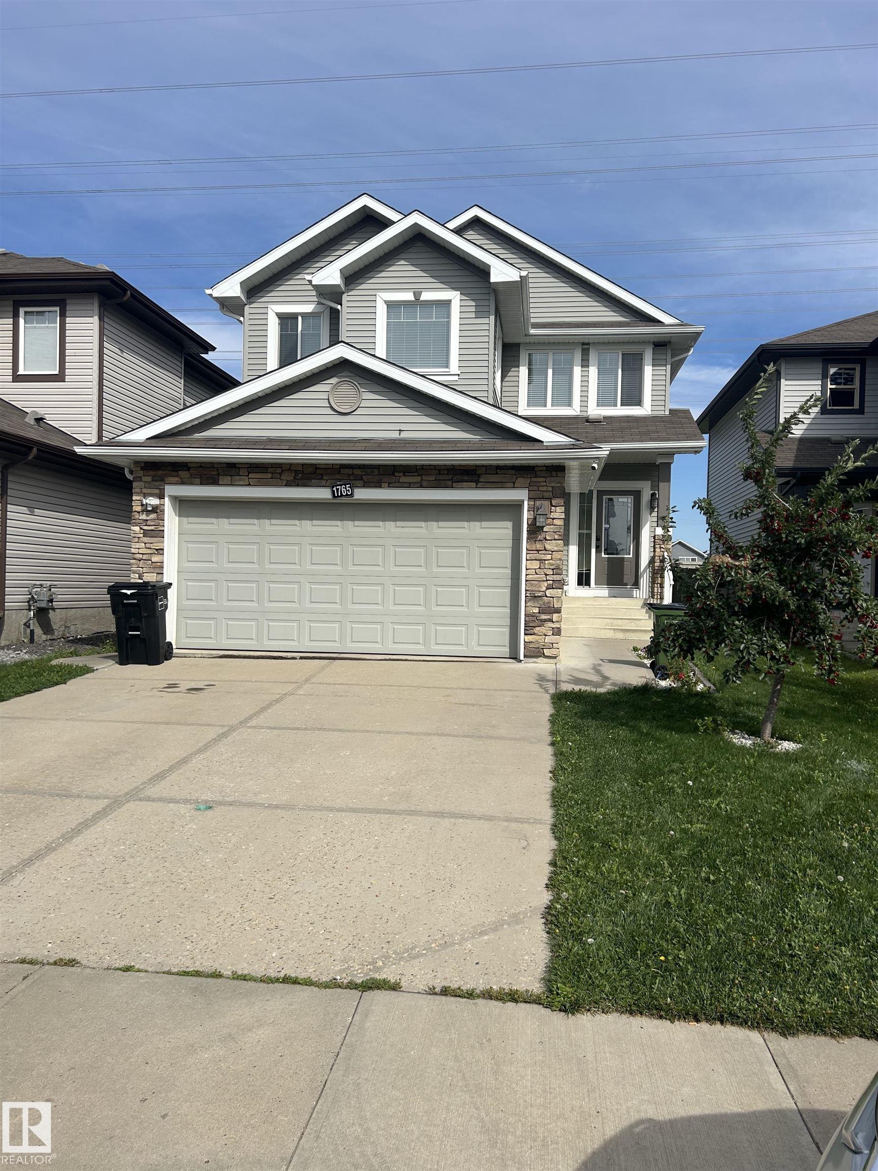 28 St Nw Unit 1765 St, Edmonton, AB T6T 0R6