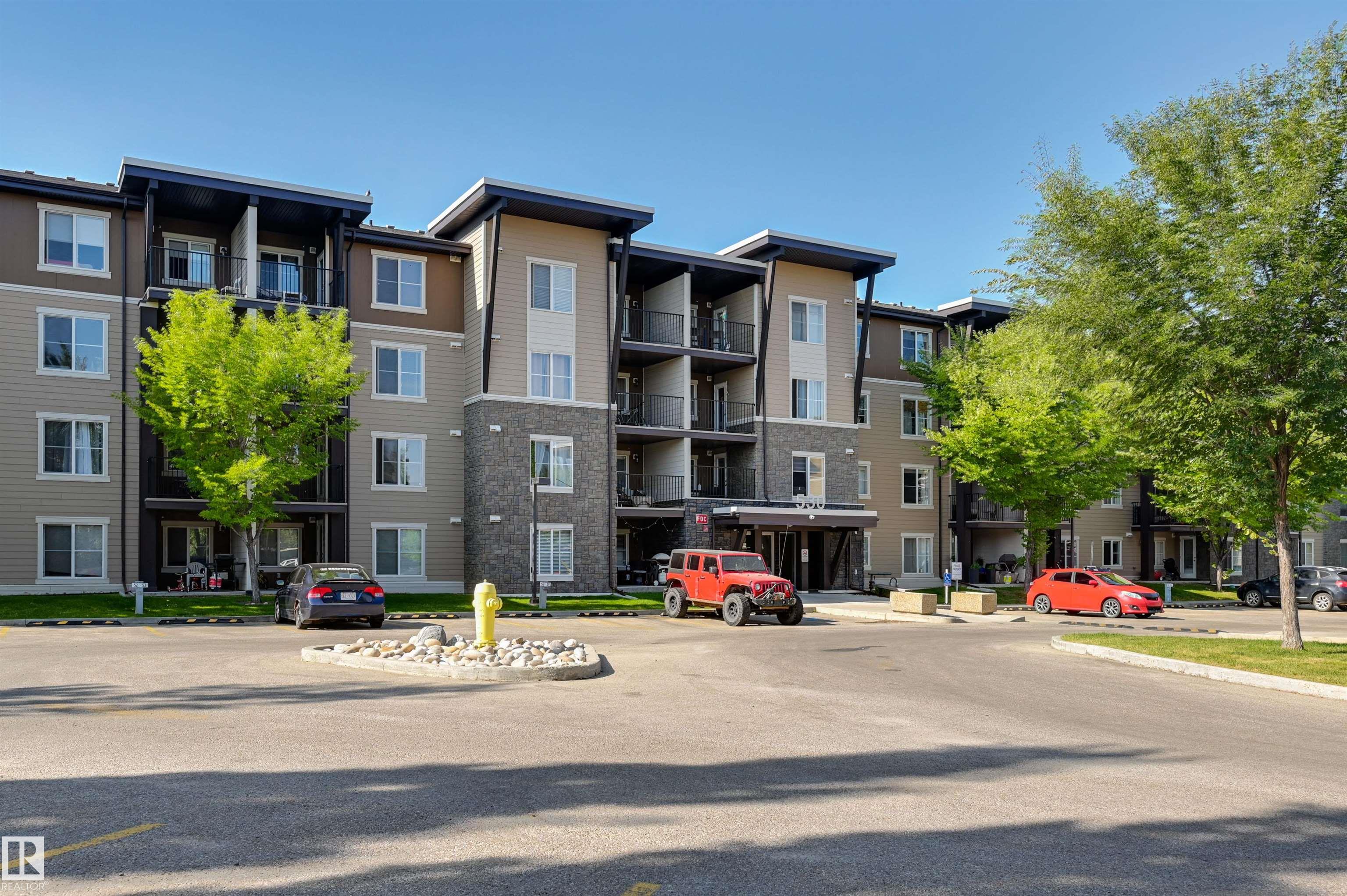 530 Watt Boulevard Southwest #303, Edmonton, AB T6X 1P7