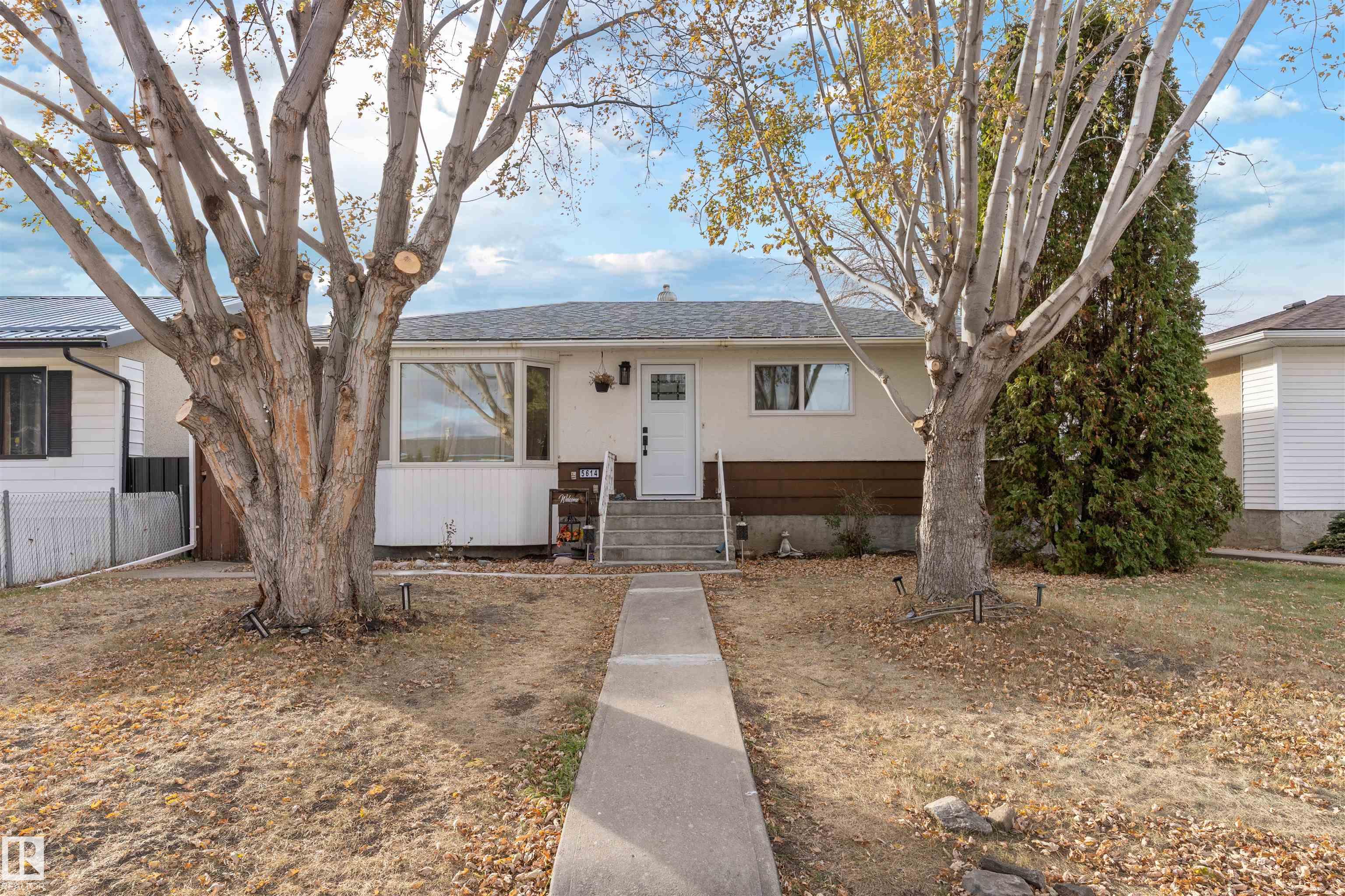 48 St Unit 5614 St #a, Vegreville, AB T9C 1G7