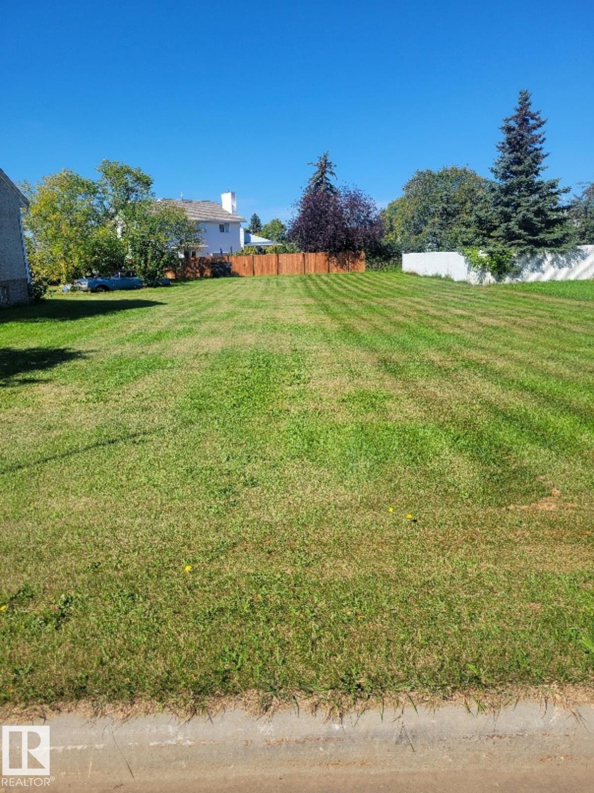 49 St Unit 5906 St, Tofield, AB T0B 4J0