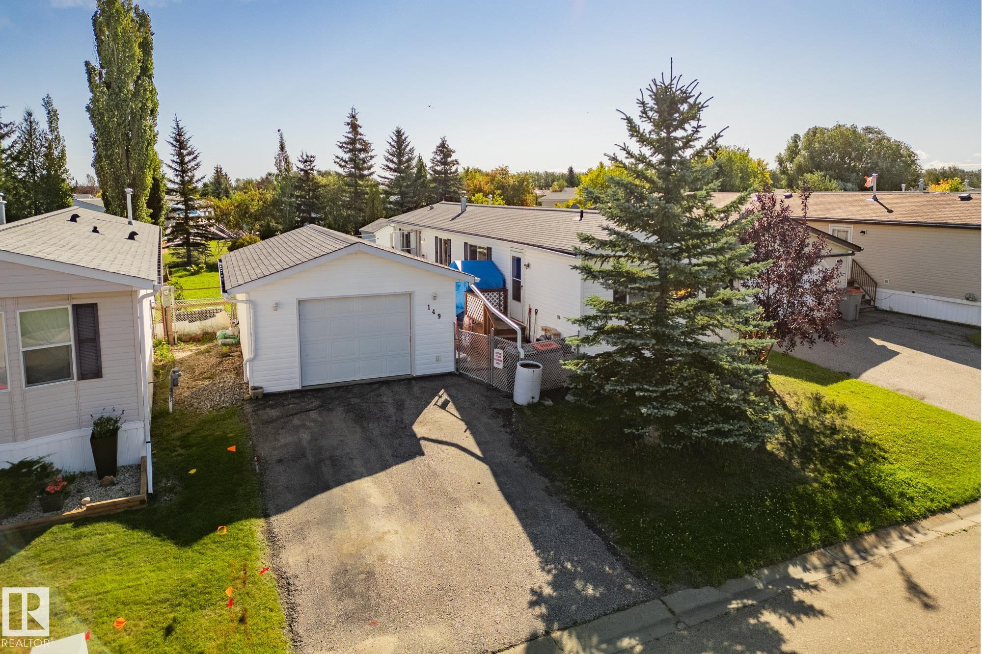3400 48 Street #149, Stony Plain, AB T7Z 1V9