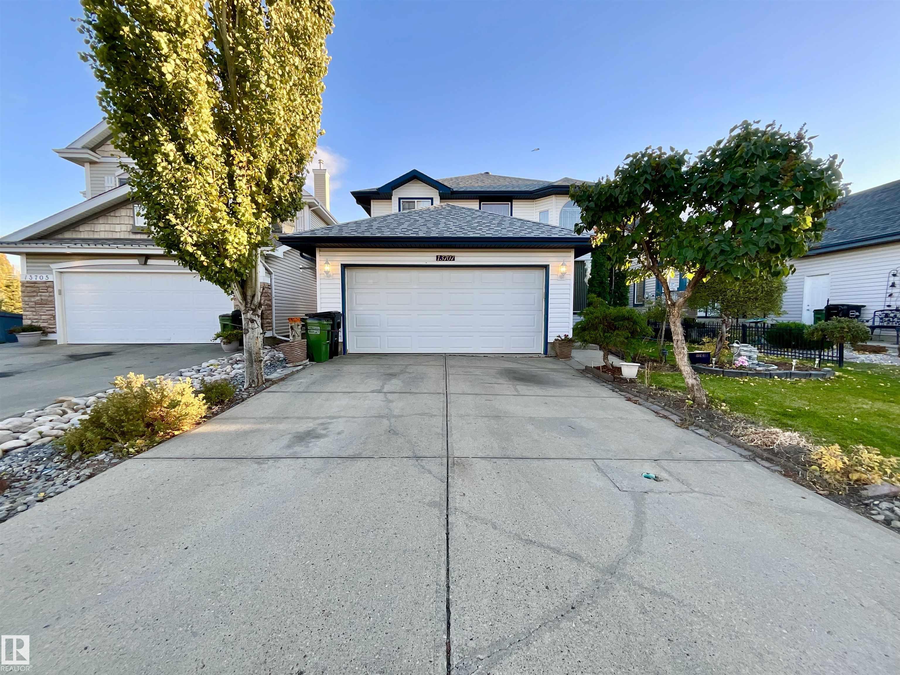 149 Av Nw Unit 13707 Ave, Edmonton, AB T6V 1R2