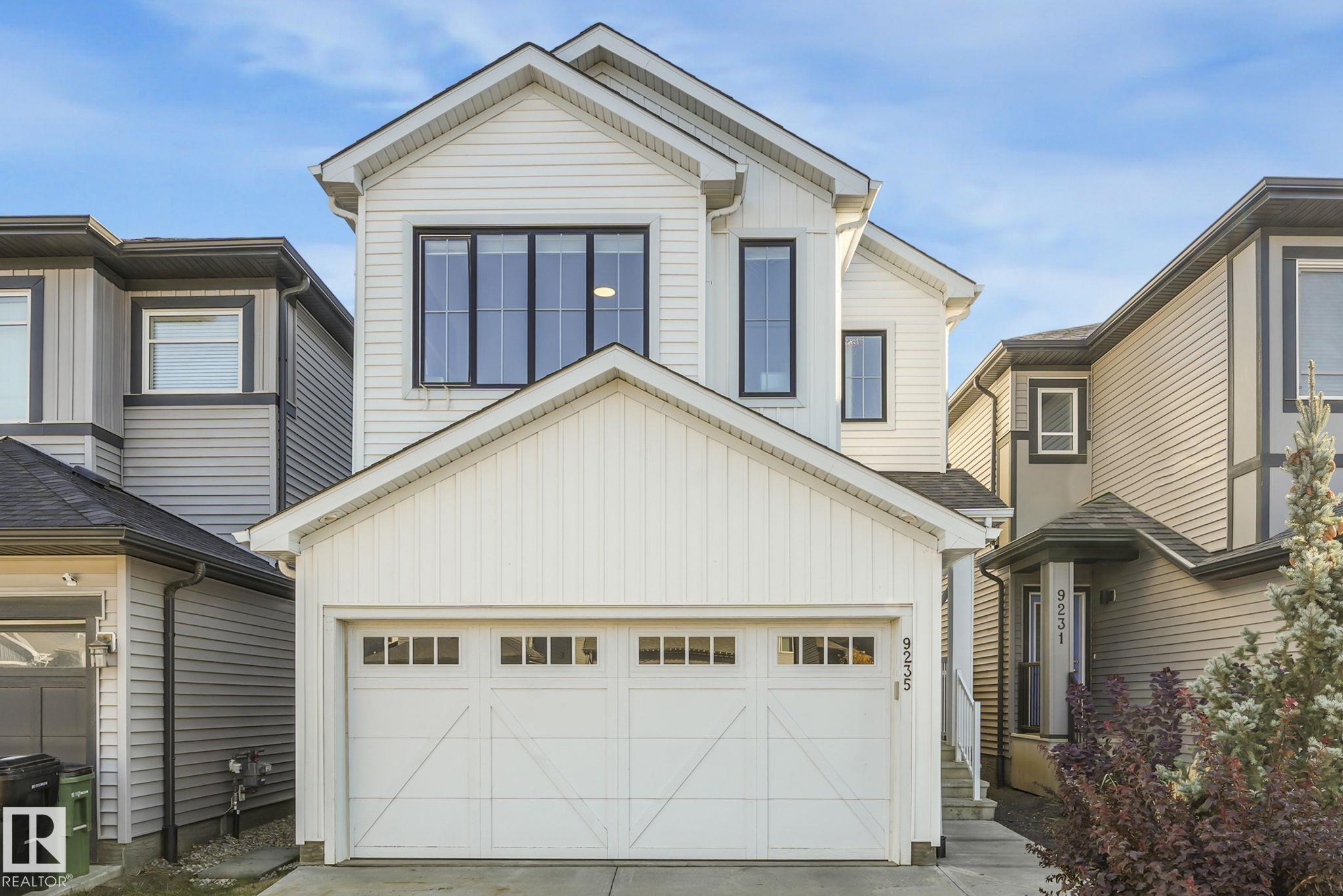 223 St Nw Unit 9235 St, Edmonton, AB T5T 7M1