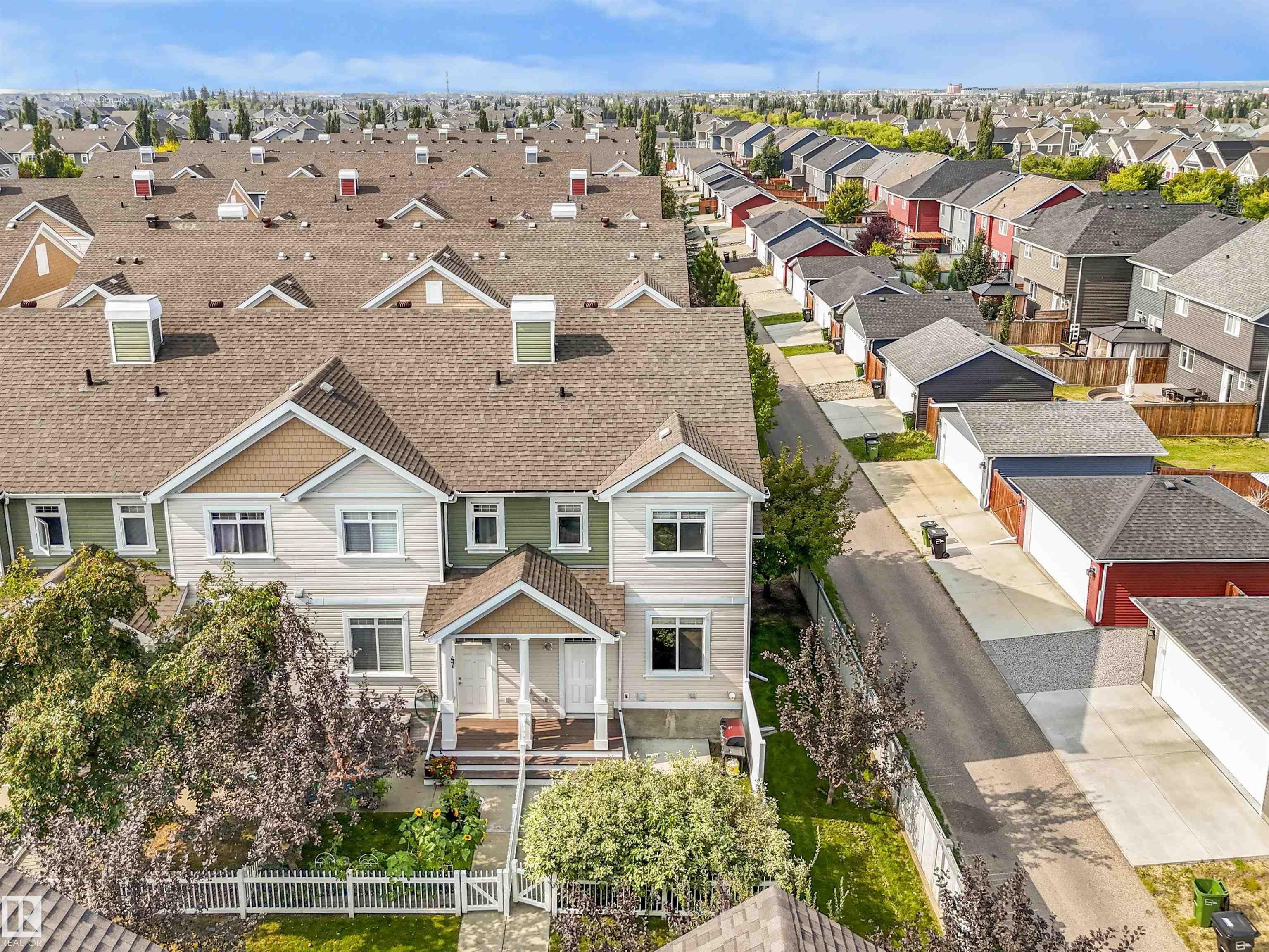 1804 70 Street Southwest #unit 46, Edmonton, AB T6X 0H4