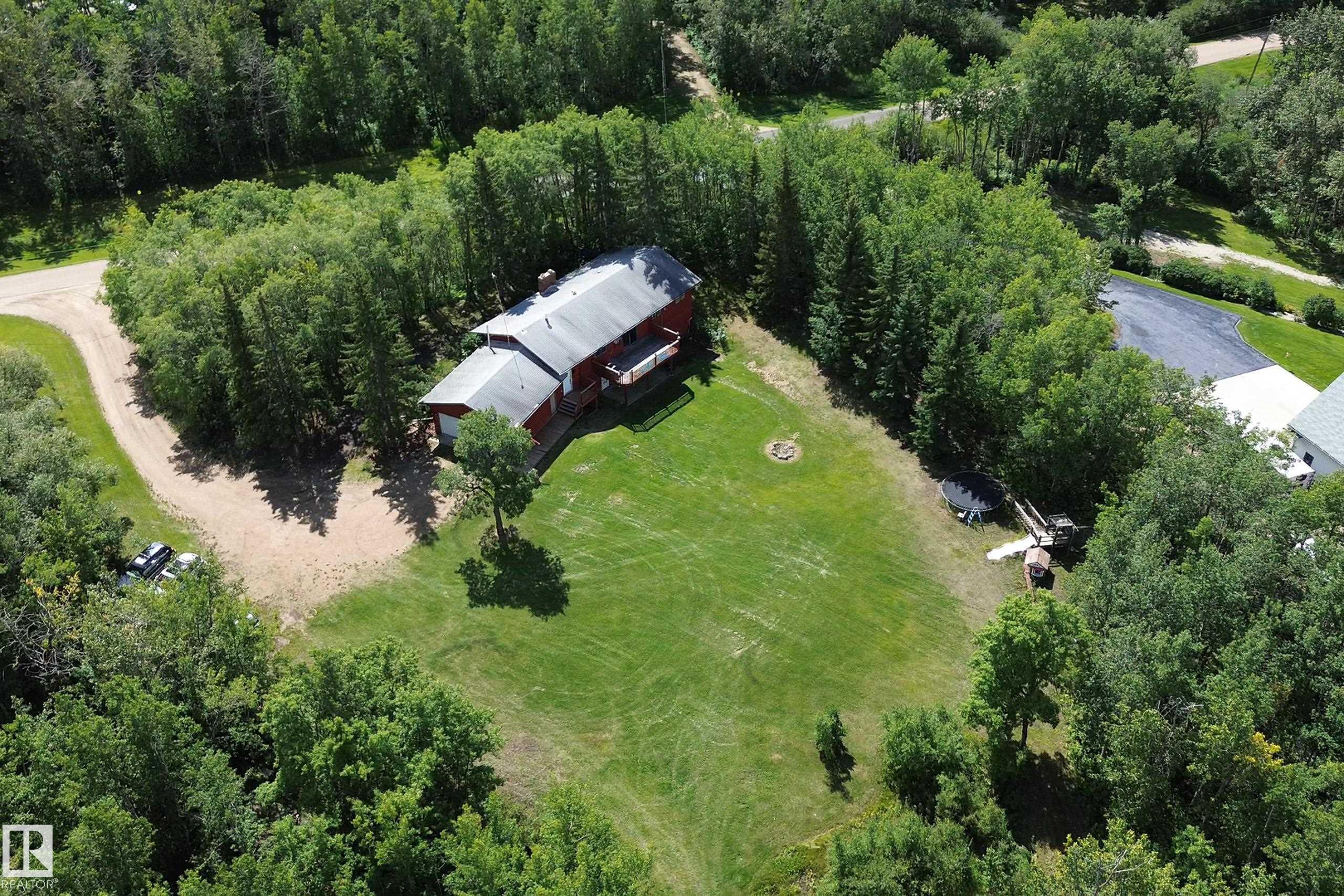 52152 Rge Road 225, Rural Strathcona County, AB T8C 1C6
