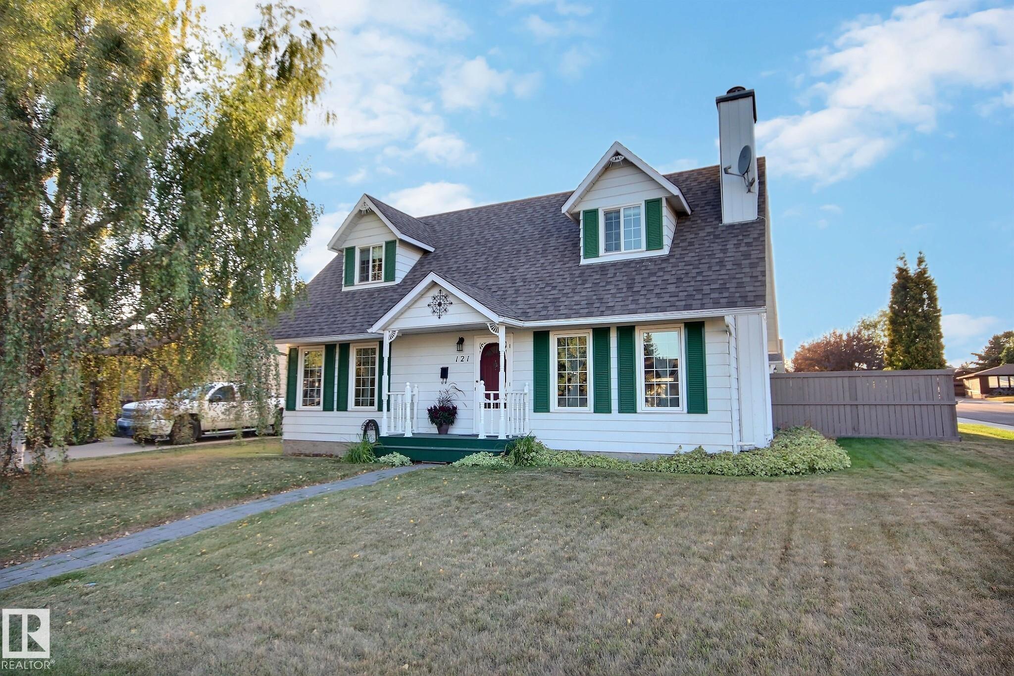121 William Hustler Cr Cres NW, Edmonton, AB T5A 4C1