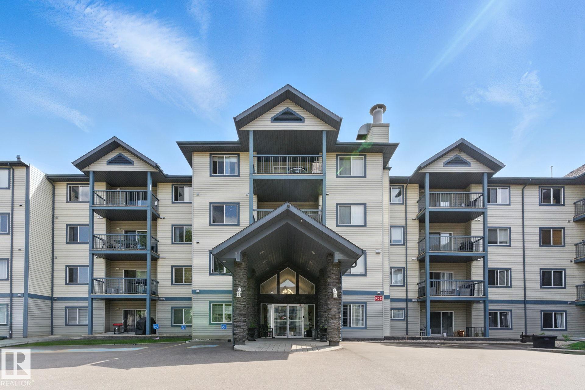 16303 95 Street #125, Edmonton, AB T5Z 3V1