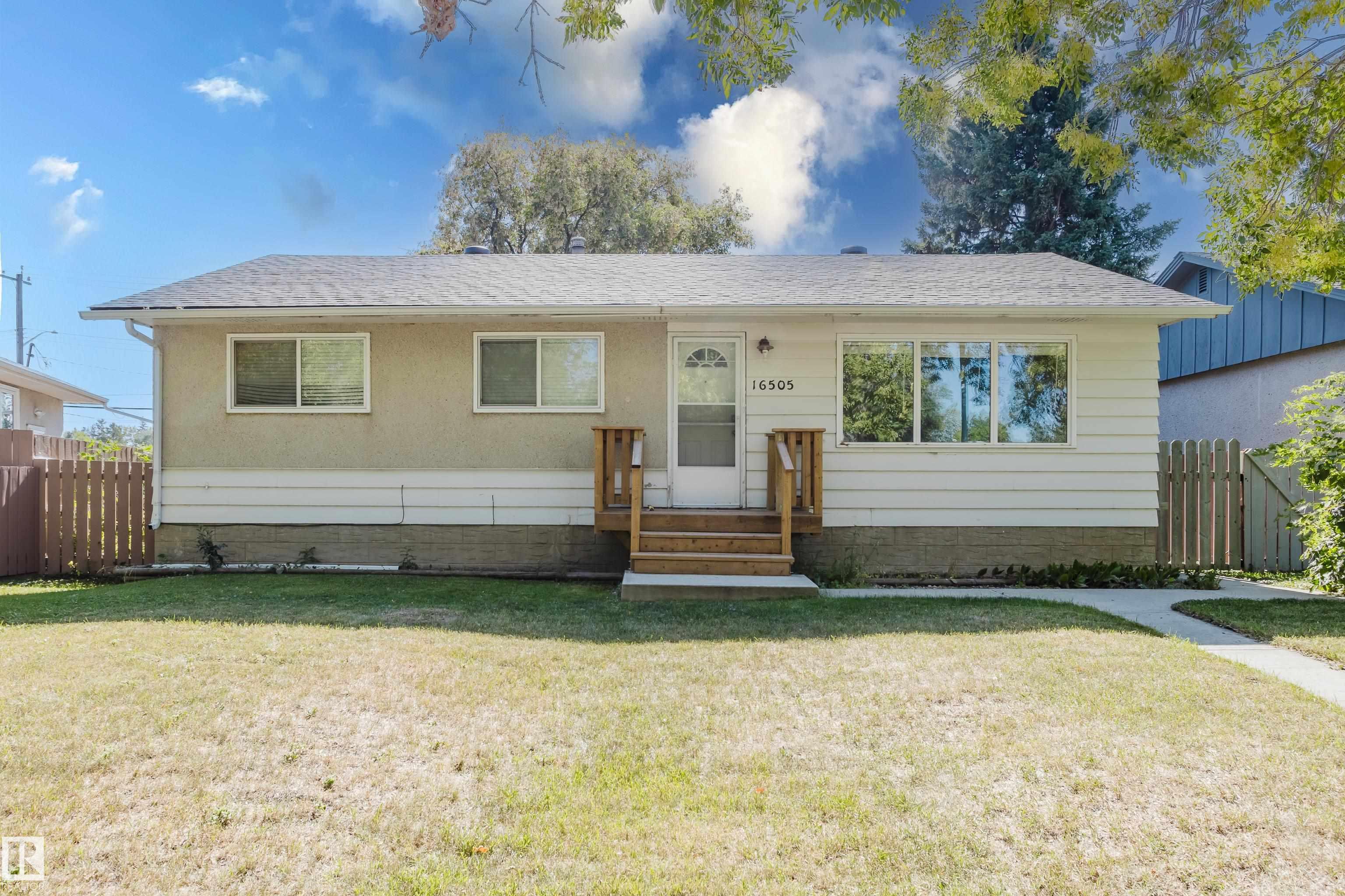103 Av Nw Unit 16505 Ave, Edmonton, AB T5P 0R1