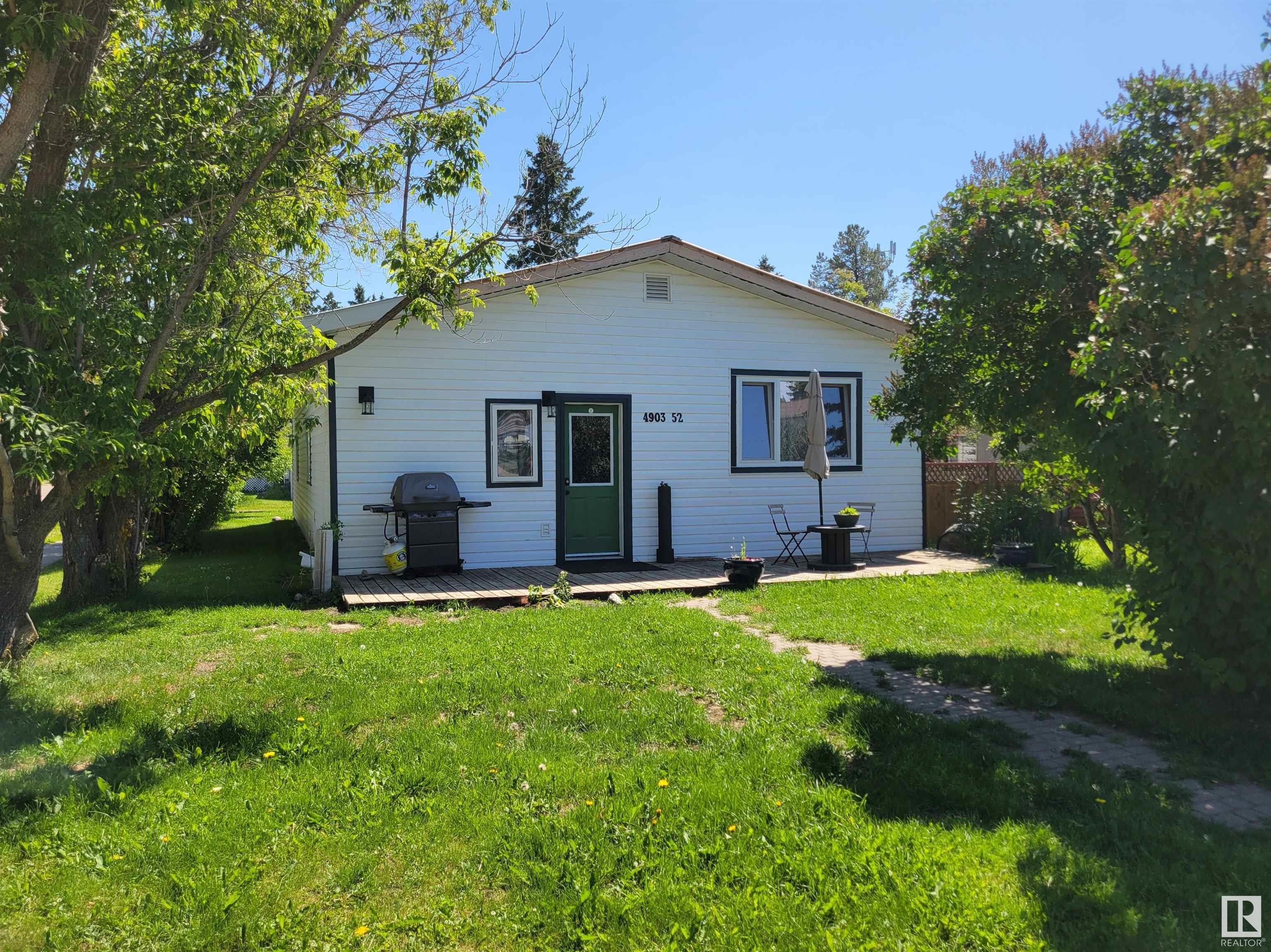 52 Av Unit 4903 Ave, Breton, AB T0C 0P0