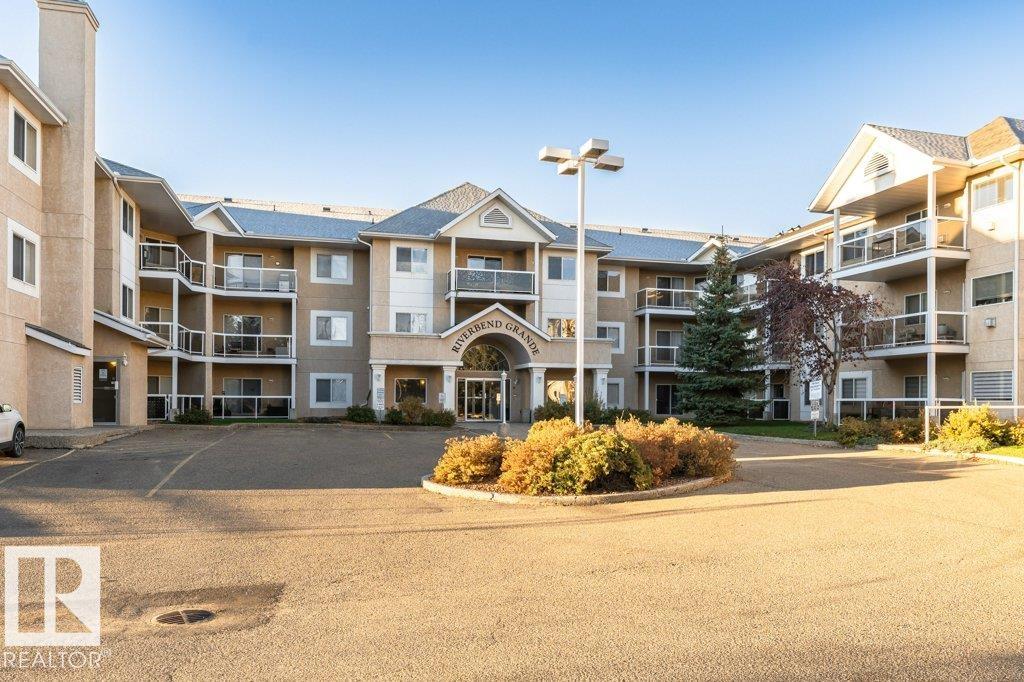911 Rabbit Hill Road Northwest #301, Edmonton, AB T6R 2S7