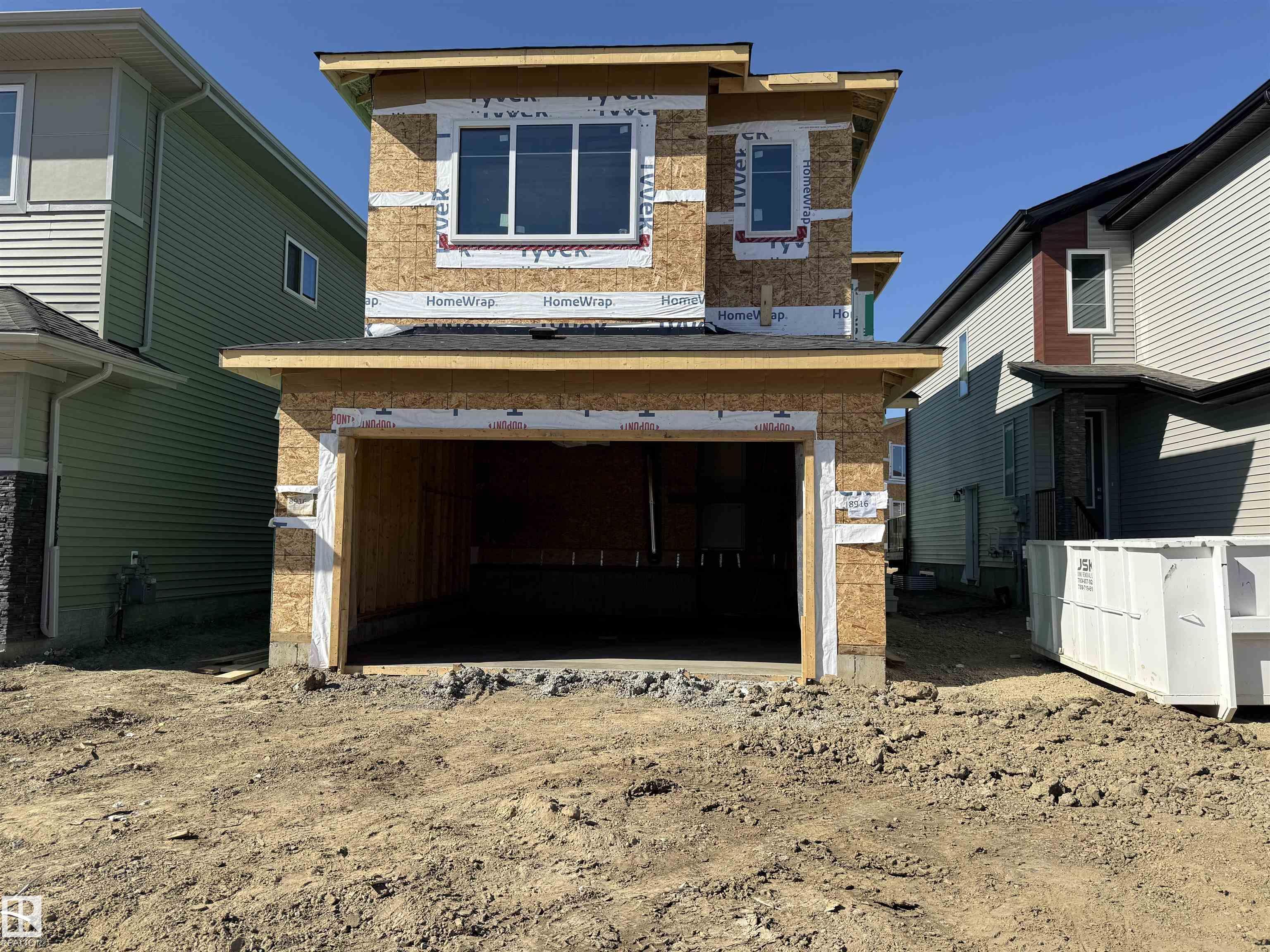 8916 Mayday Way SW, Edmonton, AB T6X 3E9