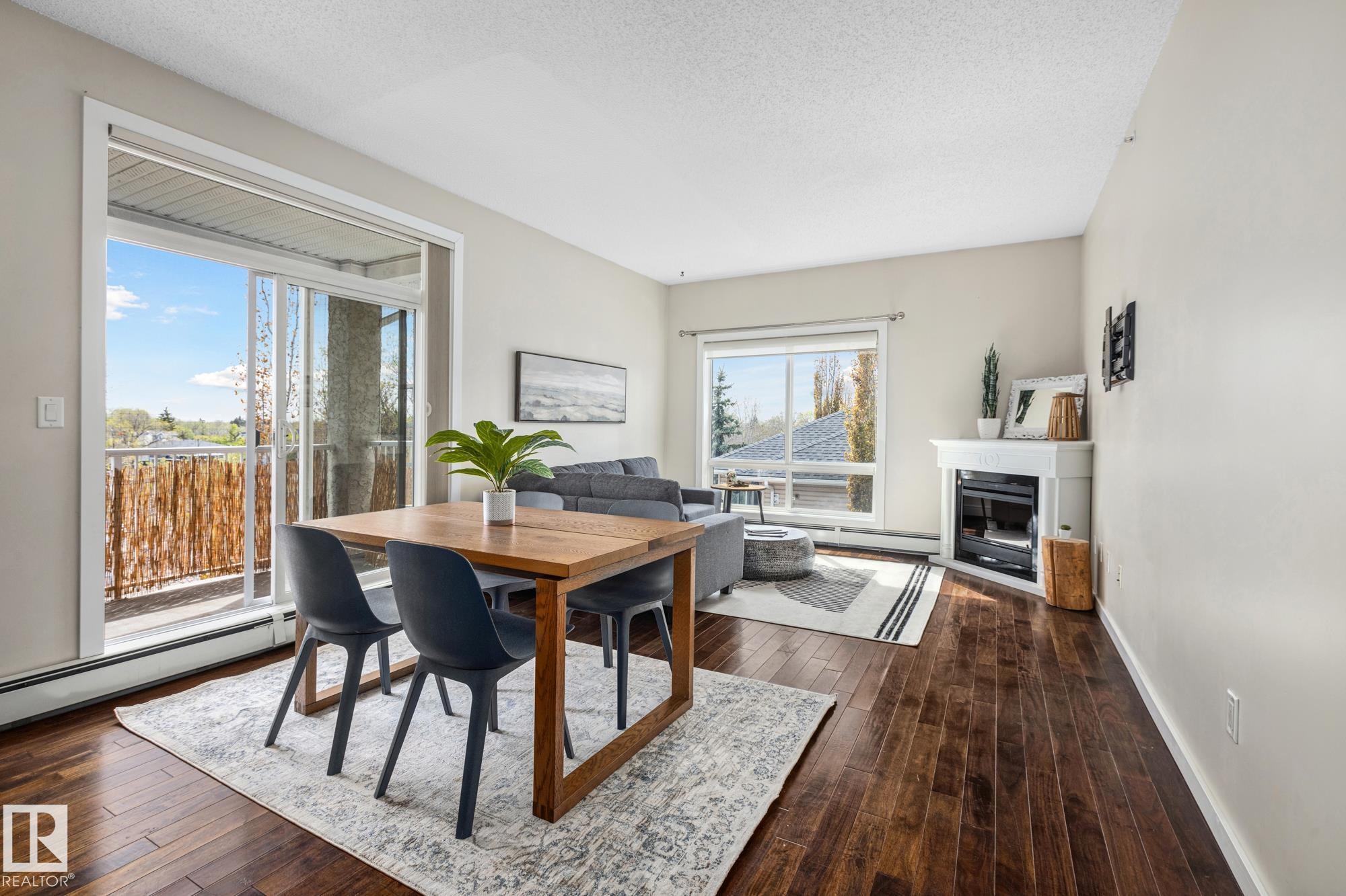 10524 77 Avenue Northwest #402, Edmonton, AB T6E 1N1