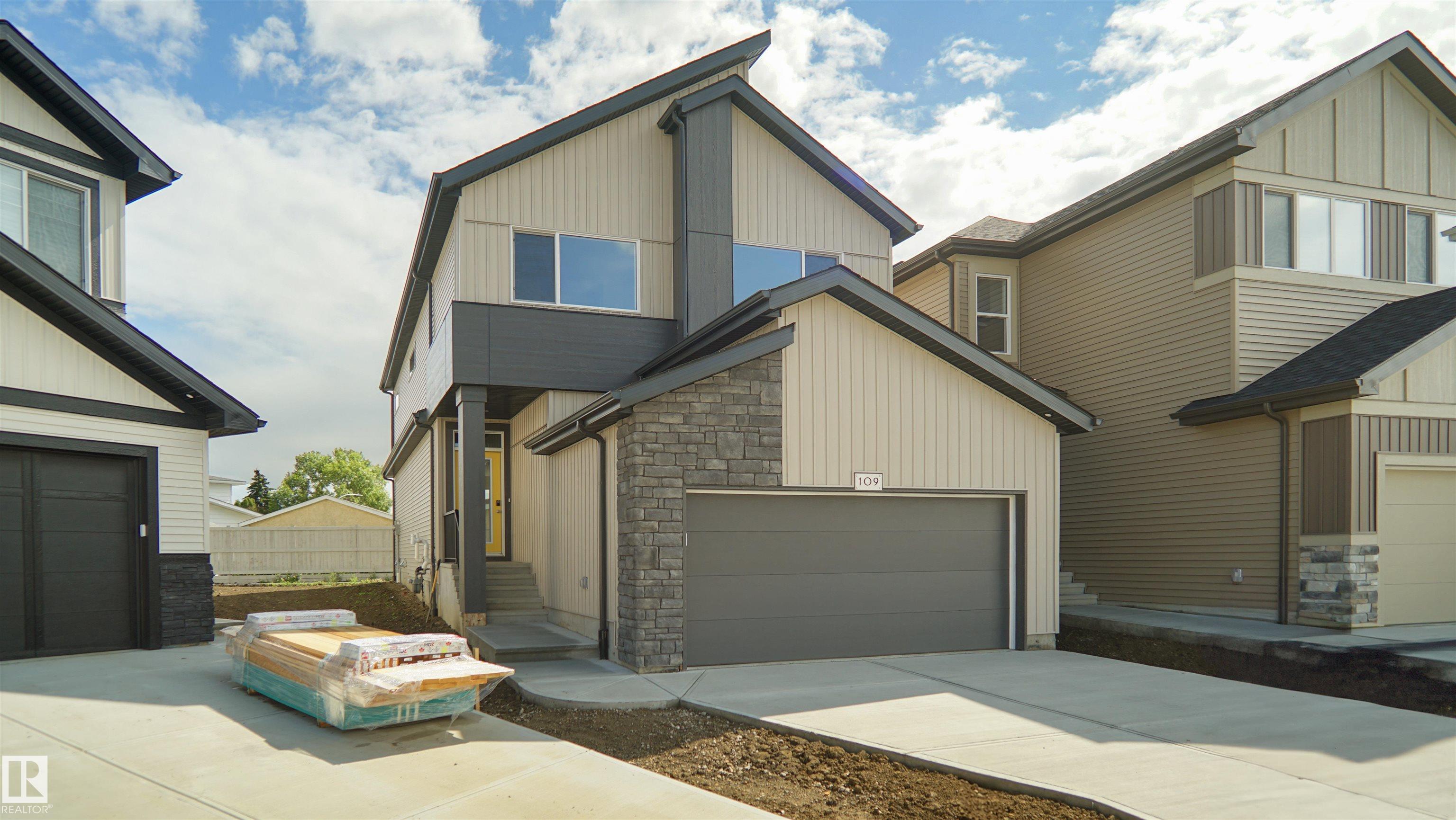 109 Elsinore Pl NW, Edmonton, AB T5X 0M6
