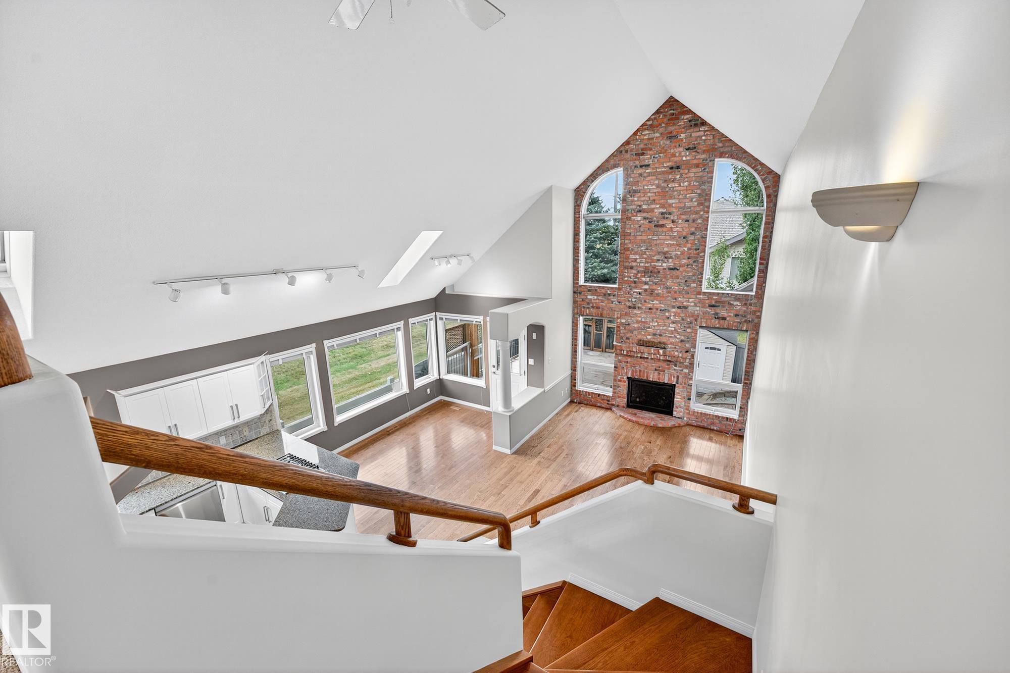 1085 Carter Crest Rd NW, Edmonton, AB T6R 2N2