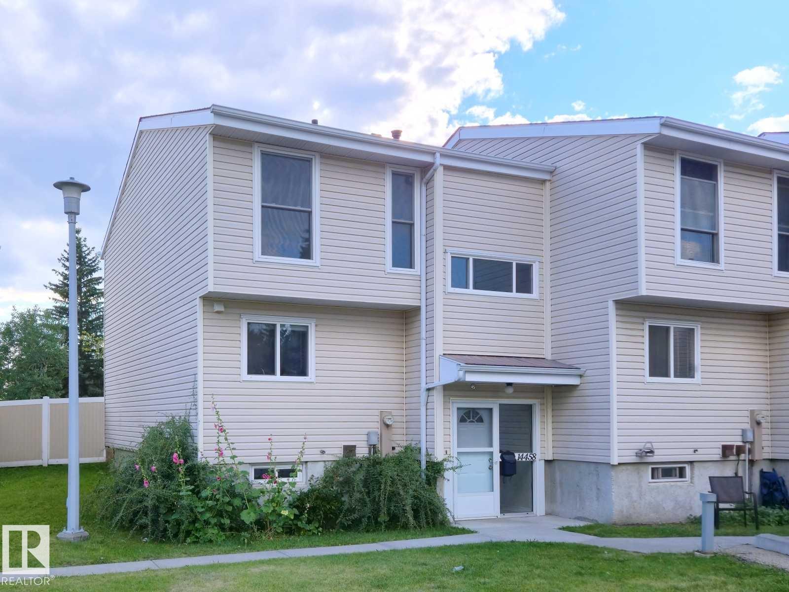 56 St Nw Unit 14458 St, Edmonton, AB T5A 3R1