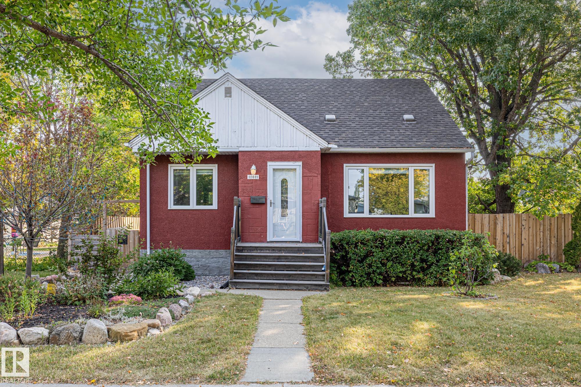 135 St Nw Unit 11011 St, Edmonton, AB T5M 1K4