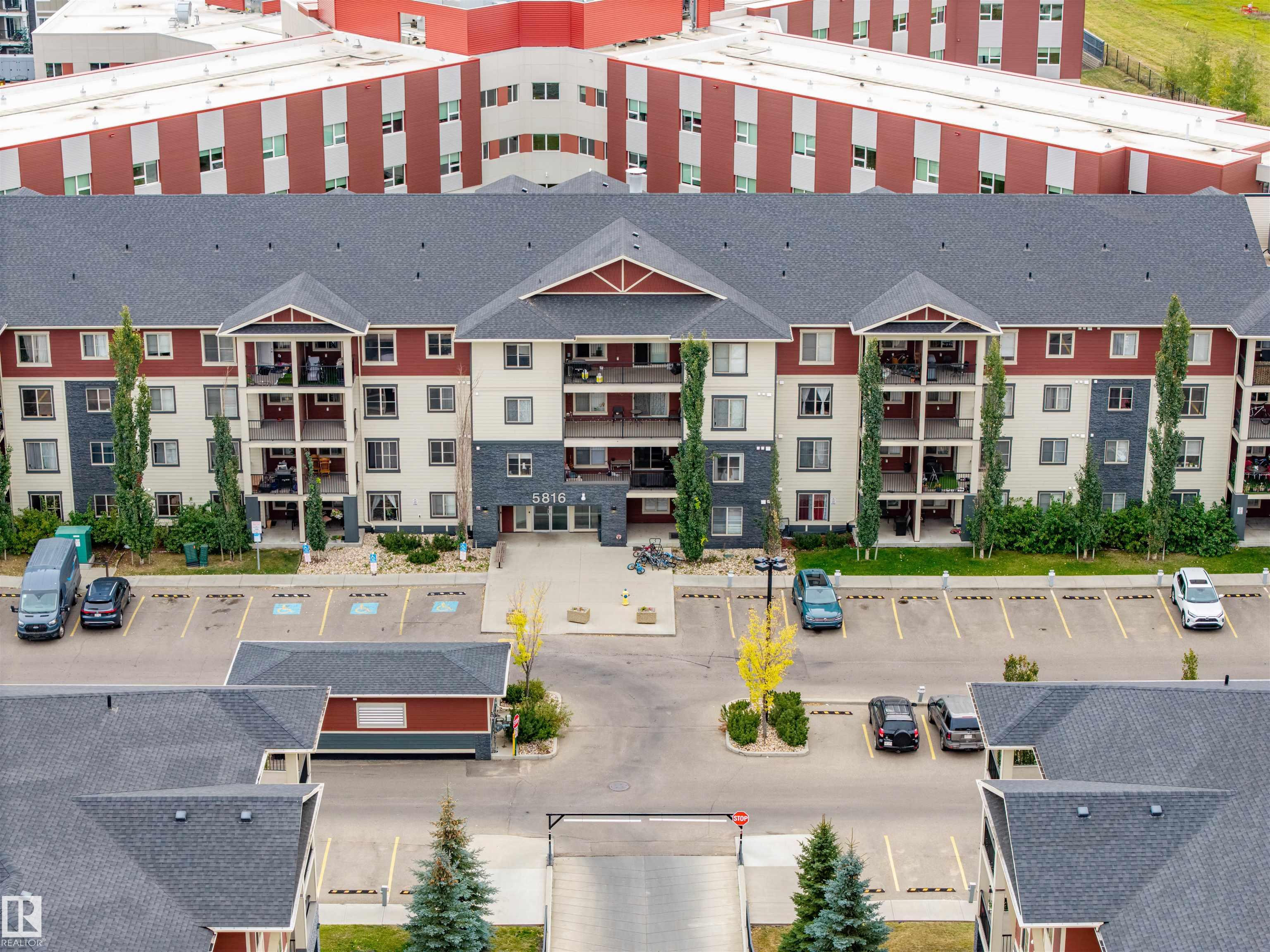 5816 Mullen Place Northwest #202, Edmonton, AB T6R 0W3