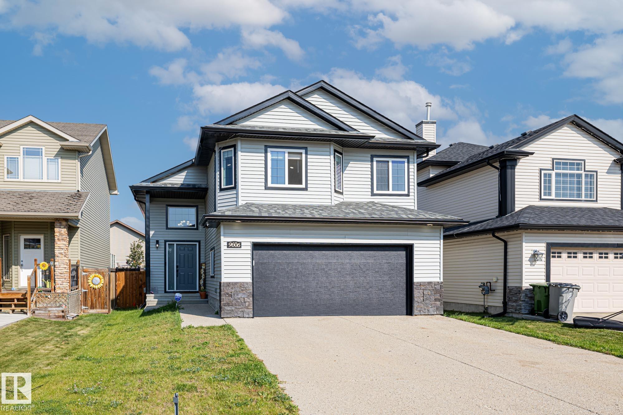 83 Av Unit 9606 Ave, Morinville, AB T8R 0A6