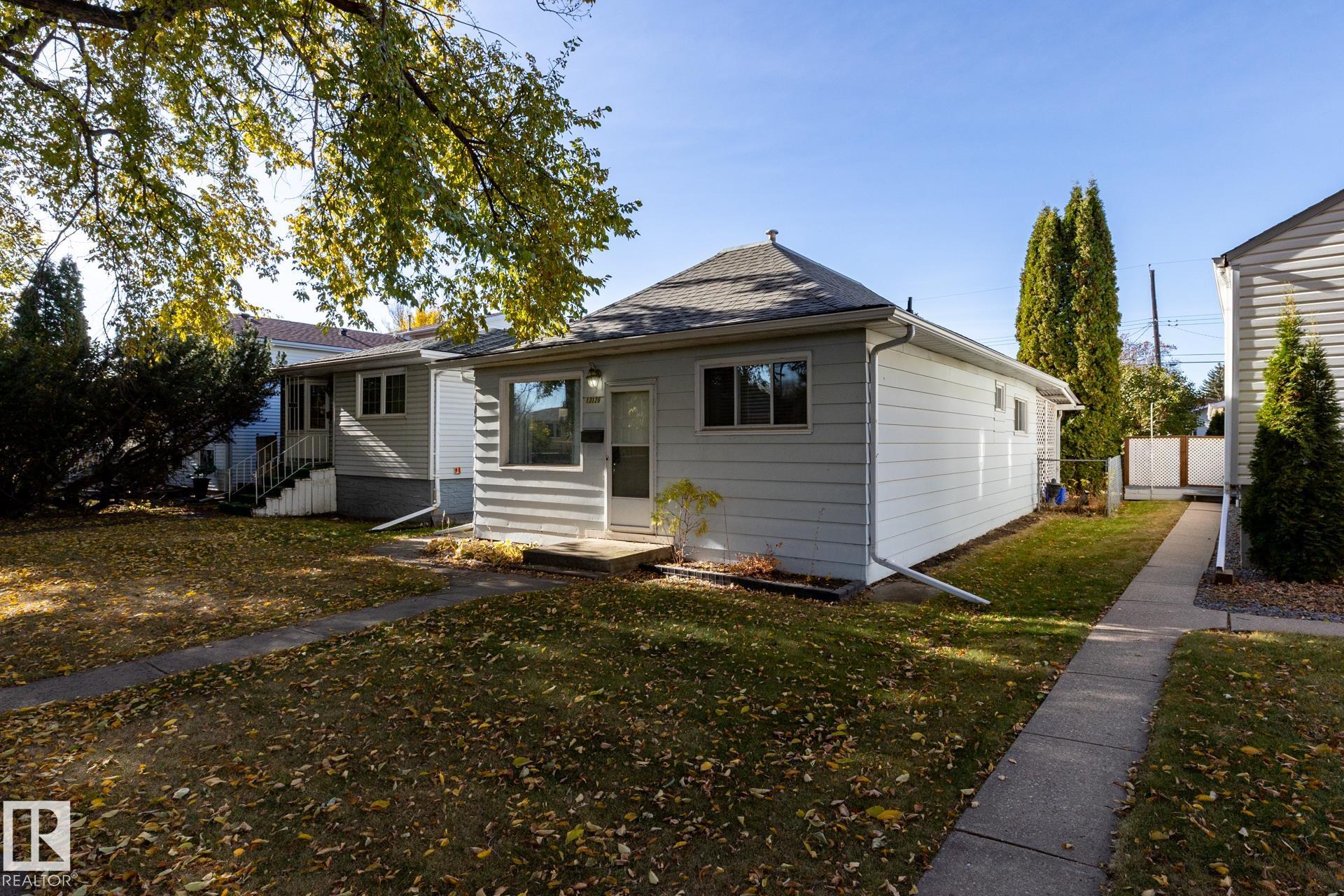 64 St Nw Unit 13126 St, Edmonton, AB T5A 0Y5