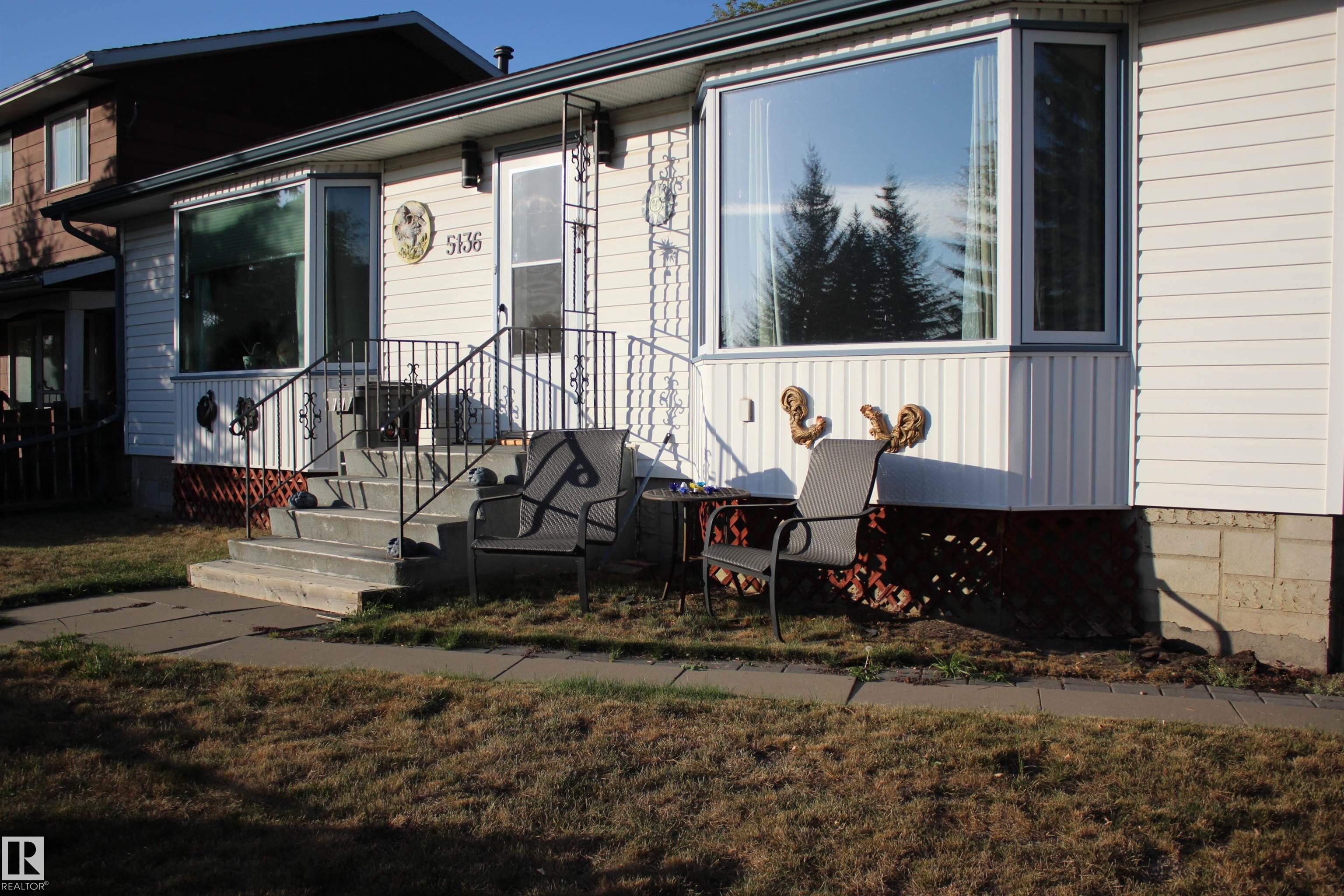 51 Av Unit 5136 Ave, Mundare, AB T0B 3H0