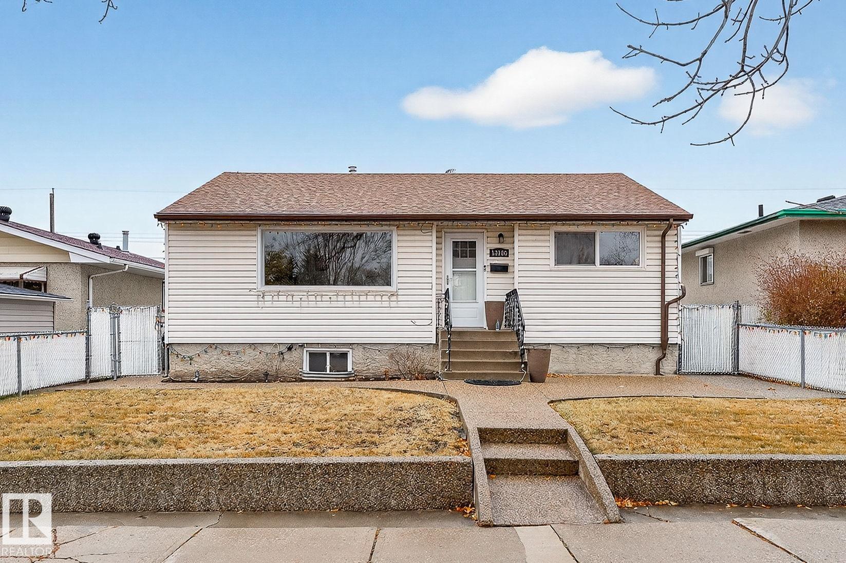 62 St Nw Unit 13108 St, Edmonton, AB T5A 0V4