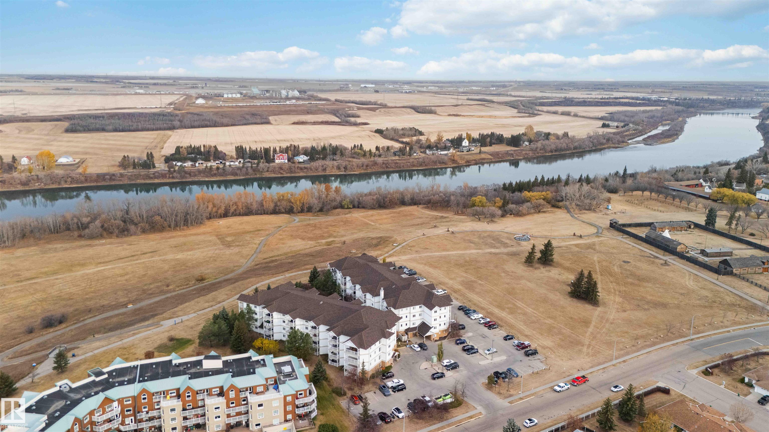 9930 100 Avenue #unit 105, Fort Saskatchewan, AB T8L 4P3