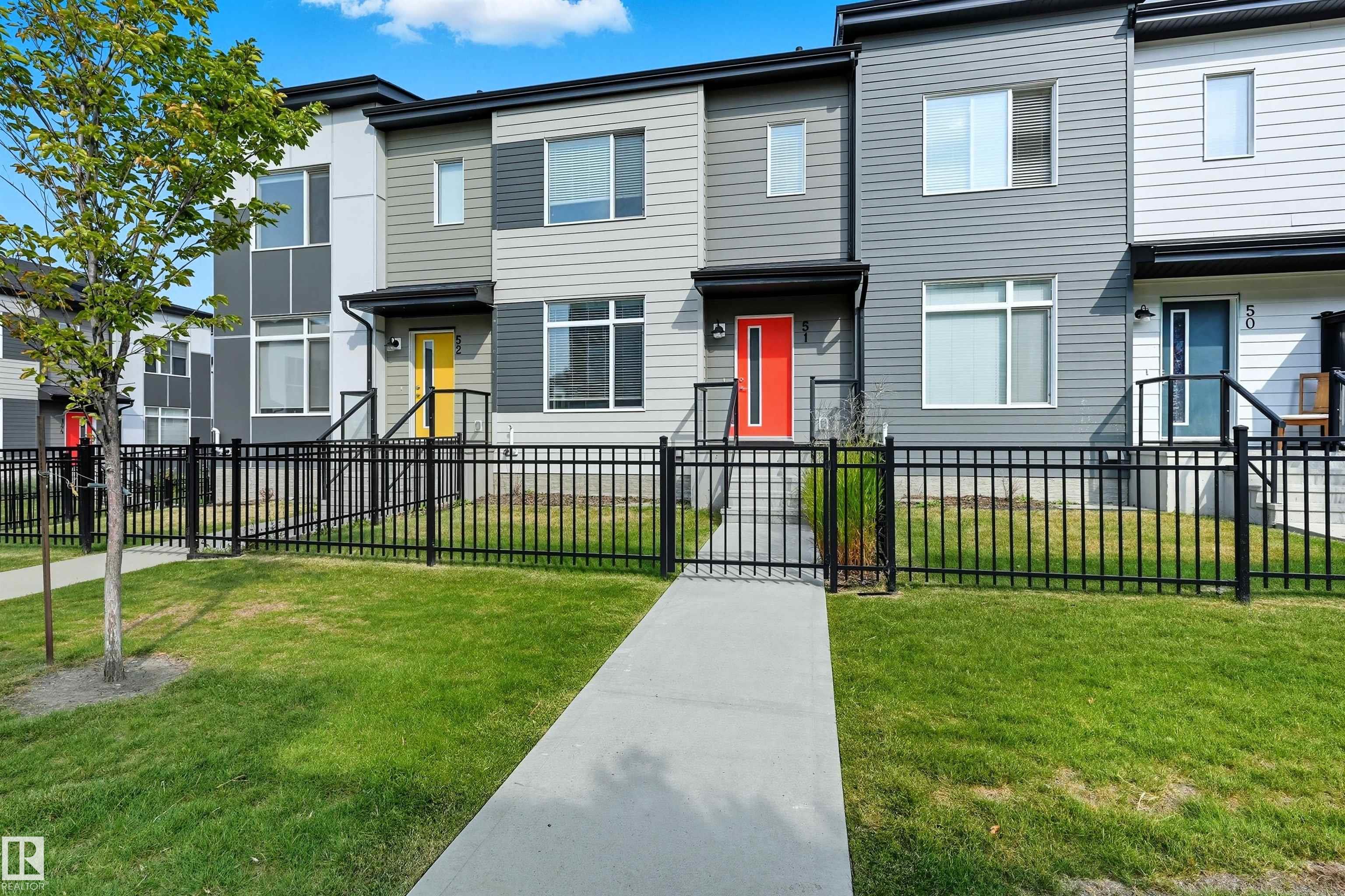 804 Welsh Drive South West #51, Edmonton, AB T6X 1Y8
