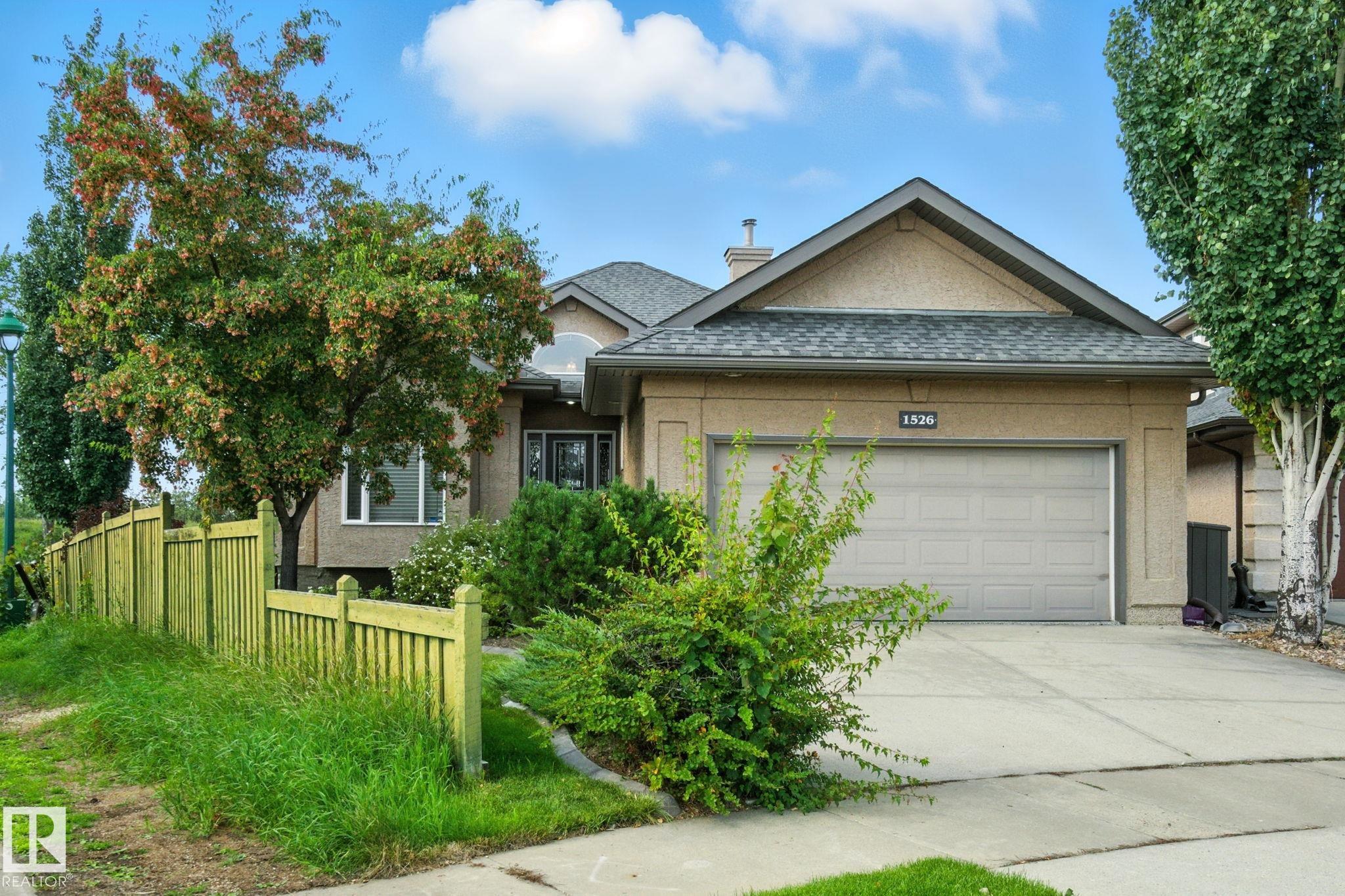 1526 Haswell Cl Close NW, Edmonton, AB T6R 3J4