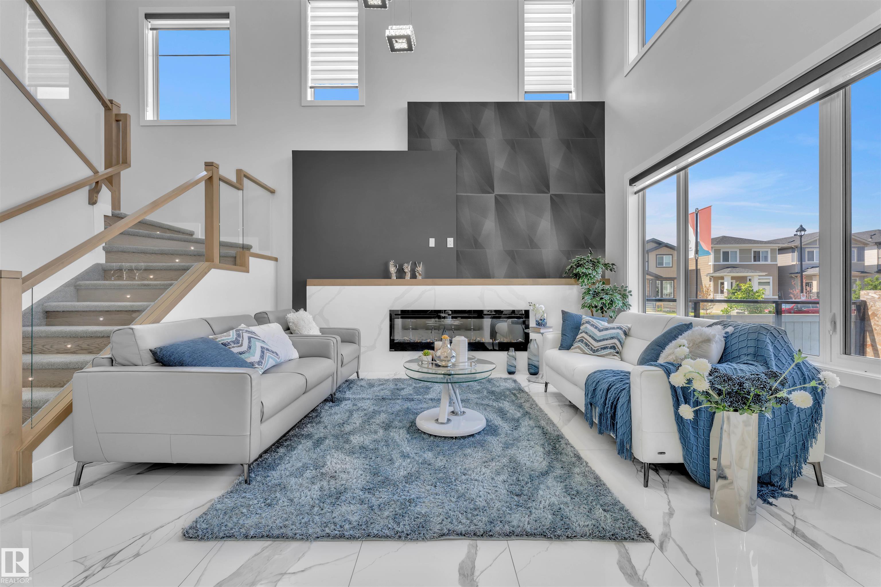 44 St Nw Unit 12606 St, Edmonton, AB T5A 1V4