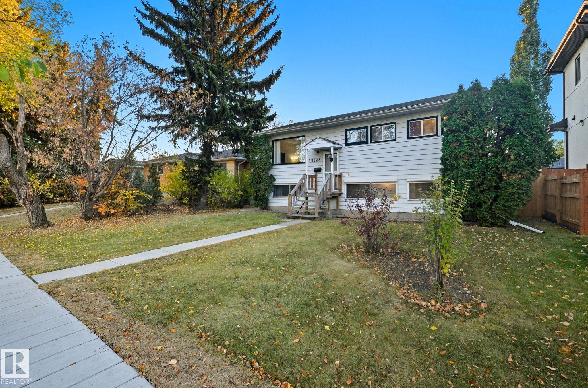 119 St Nw Unit 13022 St, Edmonton, AB T5E 5M5