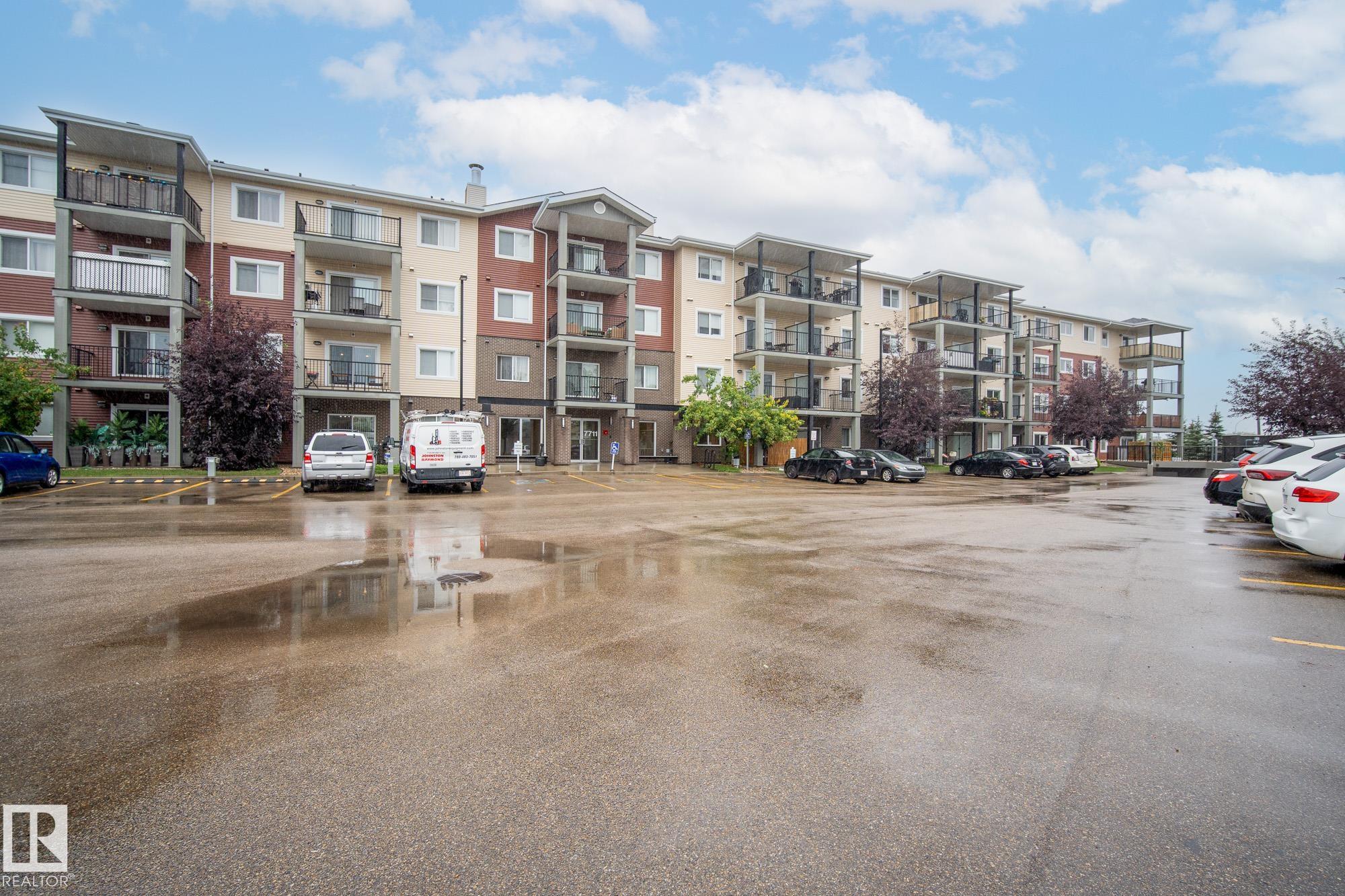 7711 71 Street Northwest #unit 402, Edmonton, AB T6B 0M3