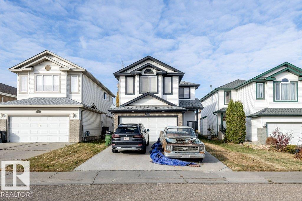 48 St Nw Unit 16228 St, Edmonton, AB T5Y 3H6