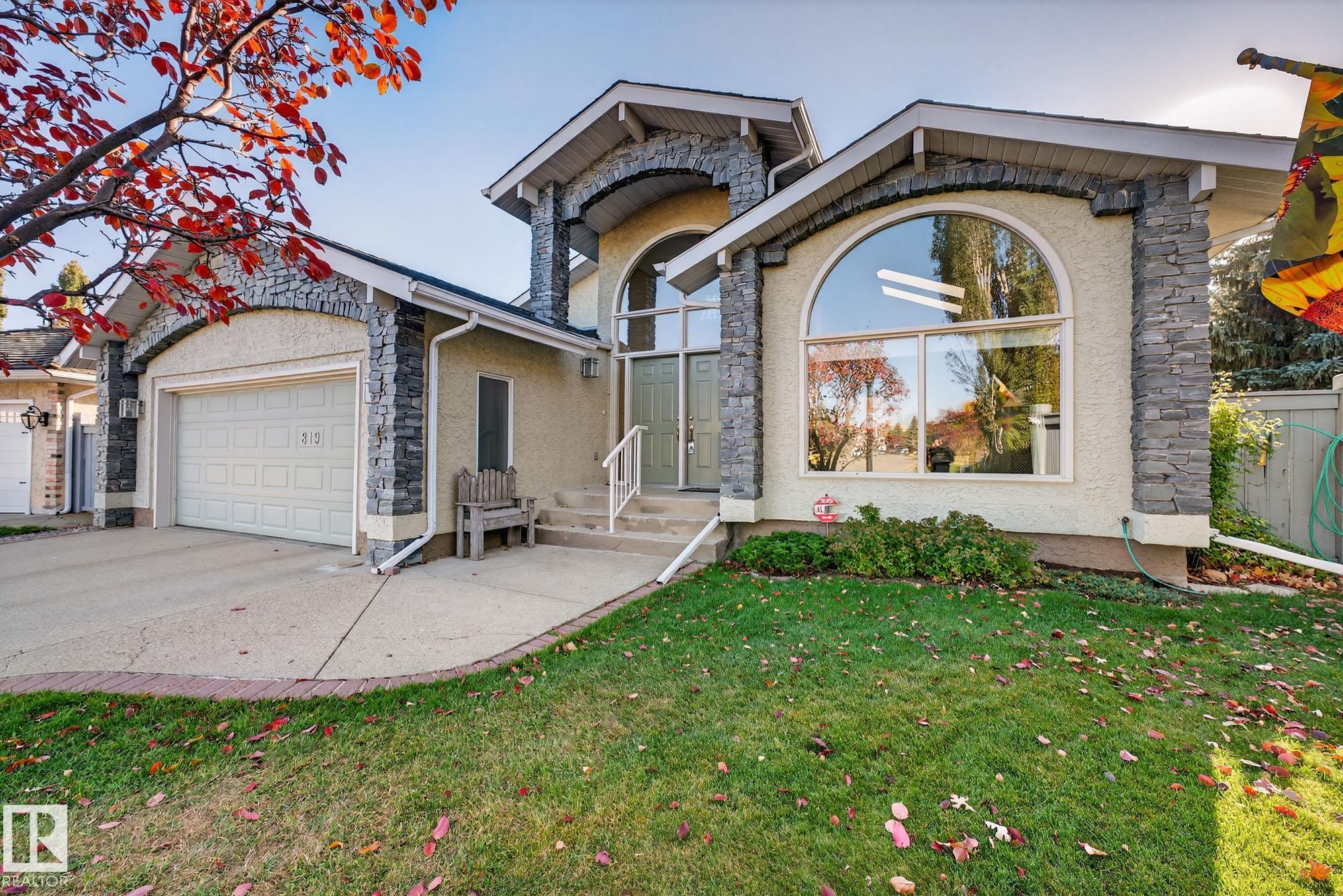 819 Whiston Bay Ba NW, Edmonton, AB T6M 2H6