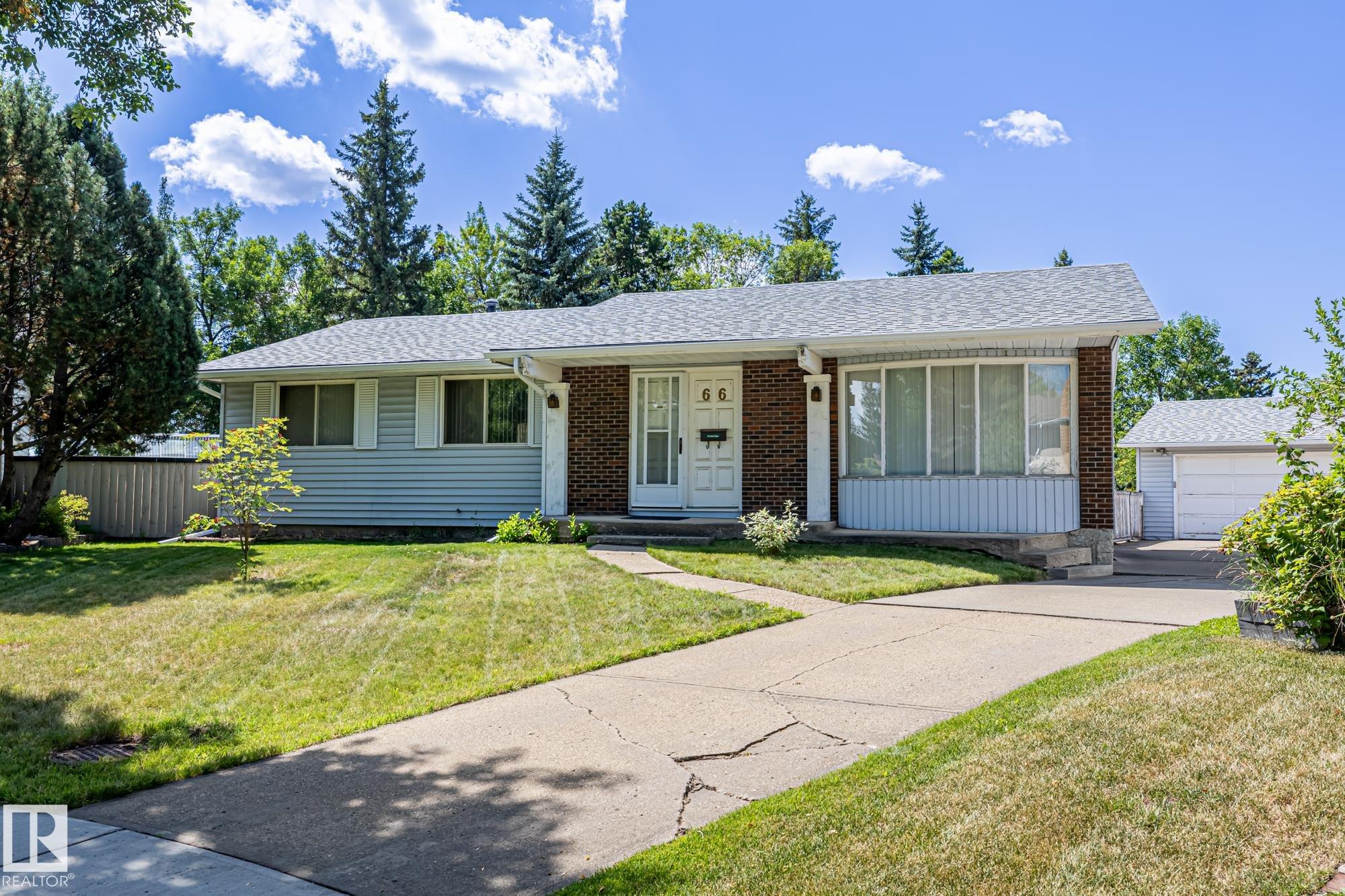66 Greer Cr Cres, St. Albert, AB T8N 1T8