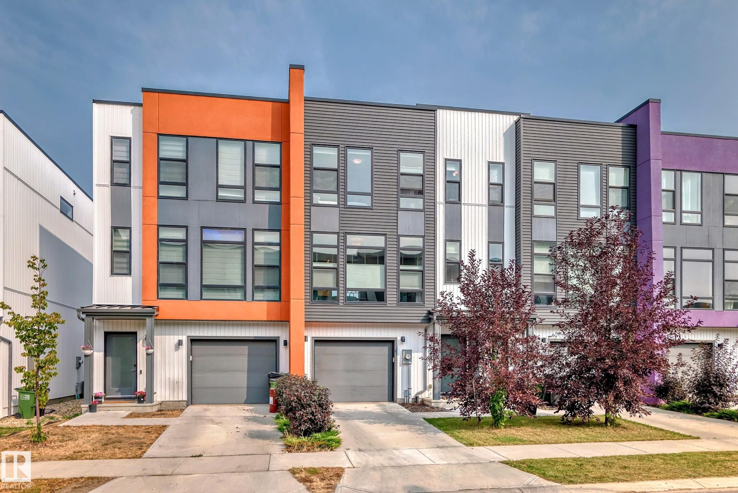 1746 Keene Cr Cres SW, Edmonton, AB T6W 3W2