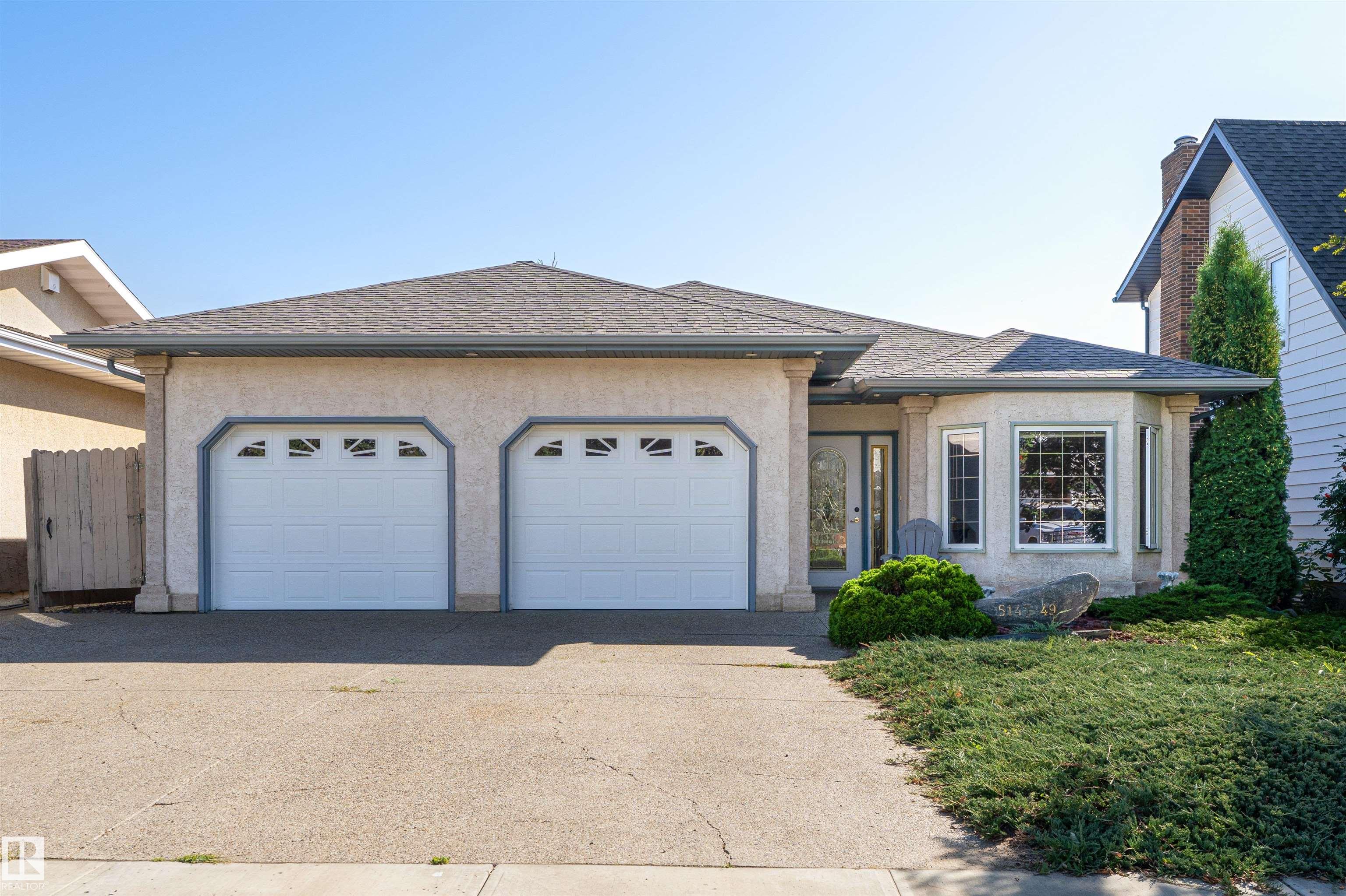 49 St Unit 5147 St, Redwater, AB T0A 2W0