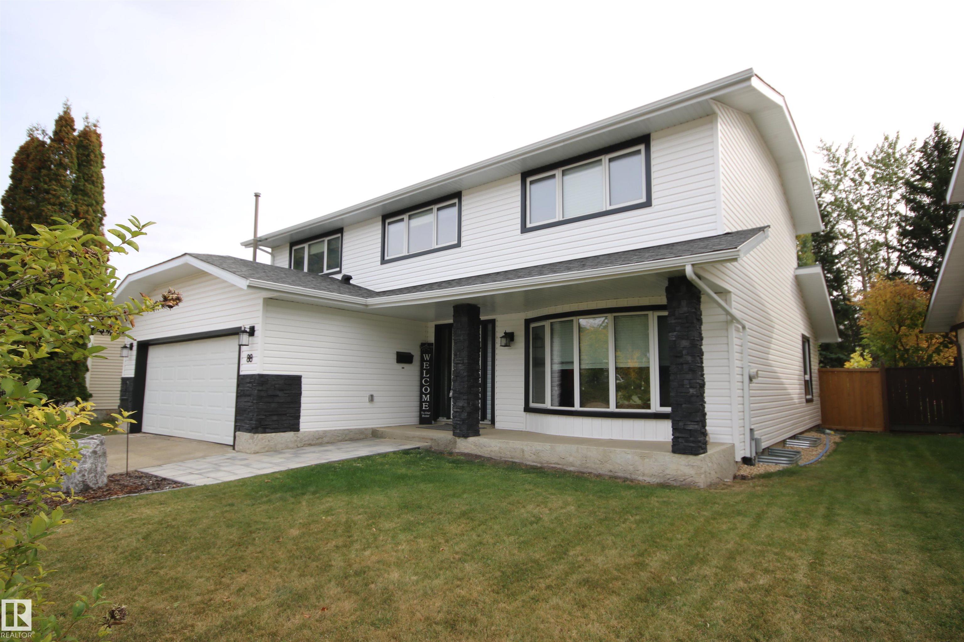 88 Wahstao Cr Cres NW, Edmonton, AB T5T 2W8